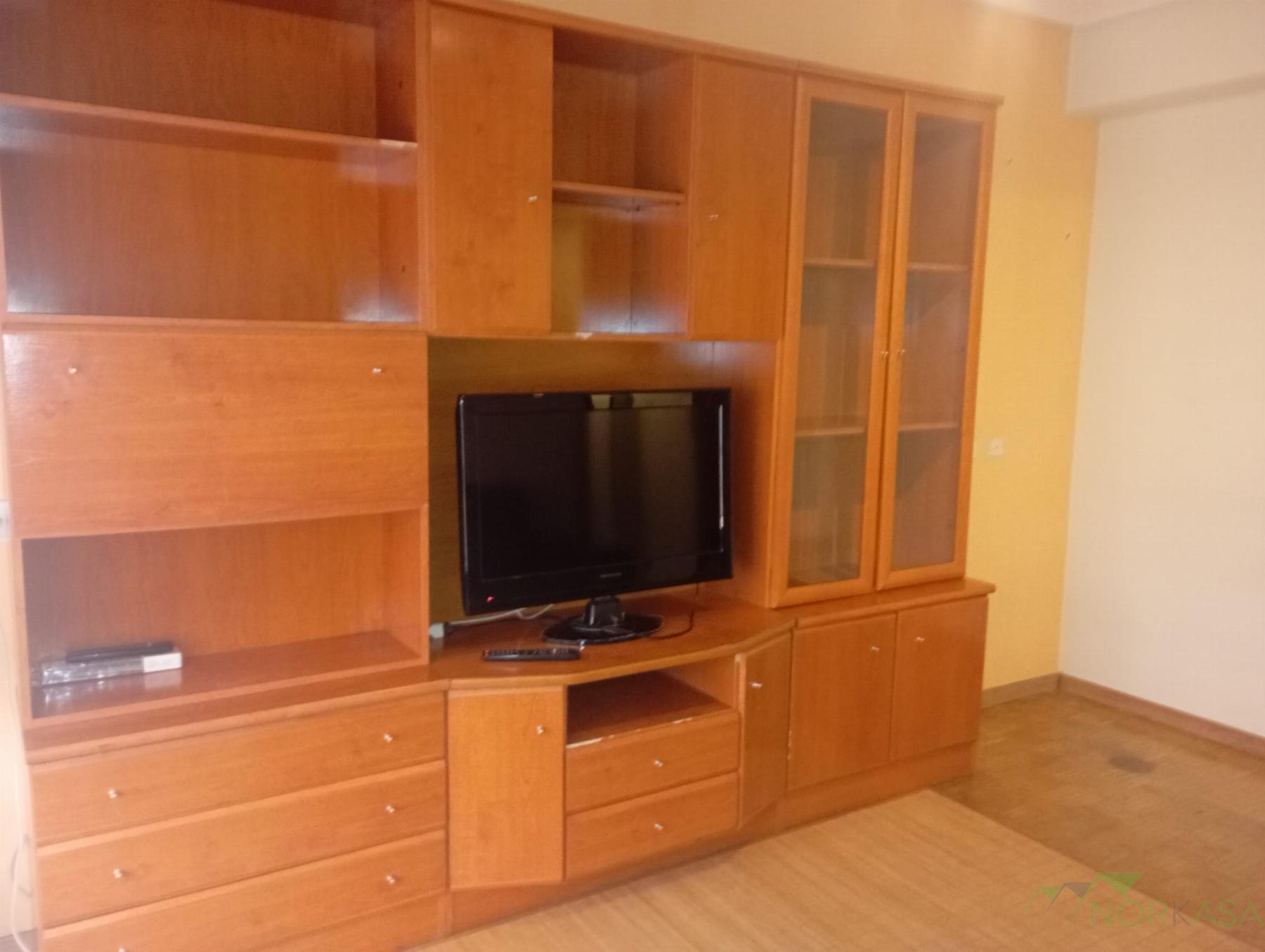 For rent of apartment in Oviedo