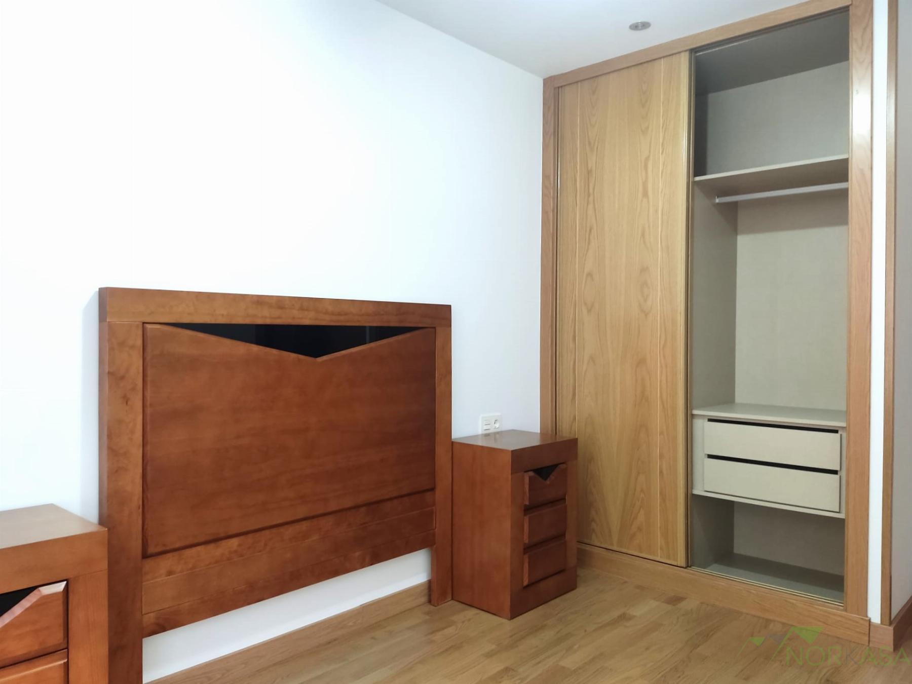 For sale of flat in Oviedo