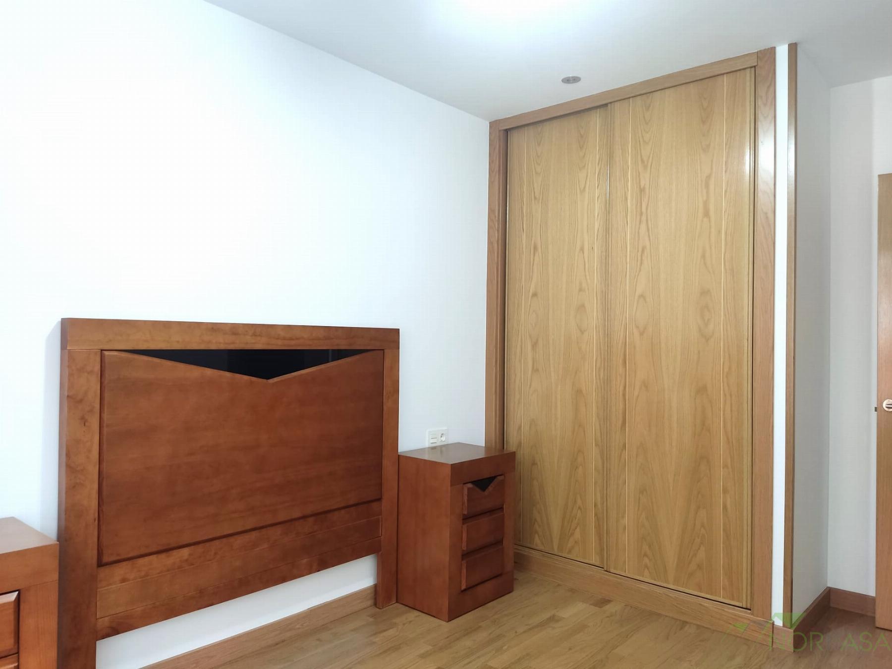 For sale of flat in Oviedo