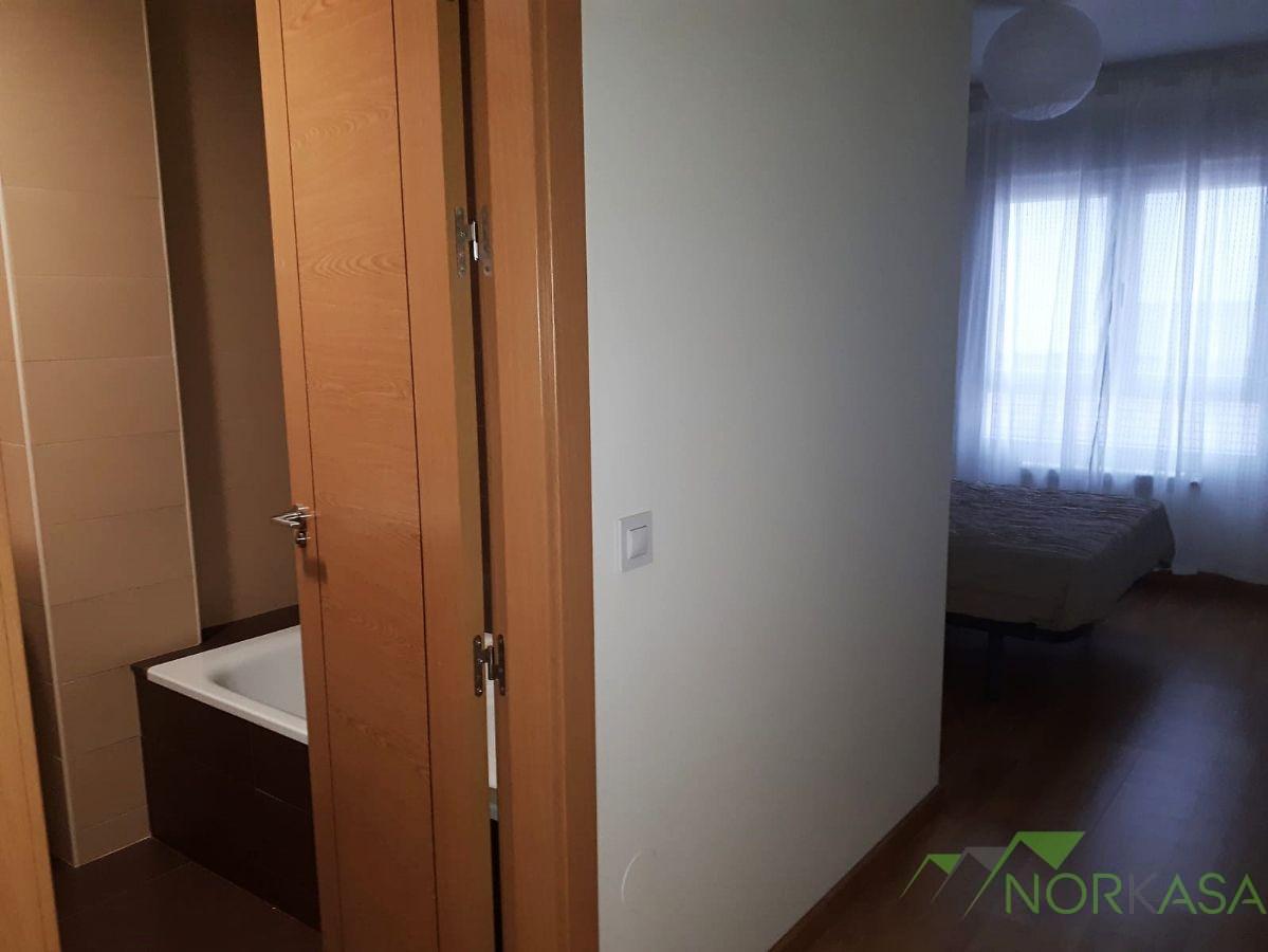 For sale of flat in Oviedo