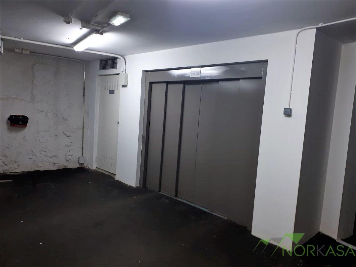 For sale of flat in Oviedo