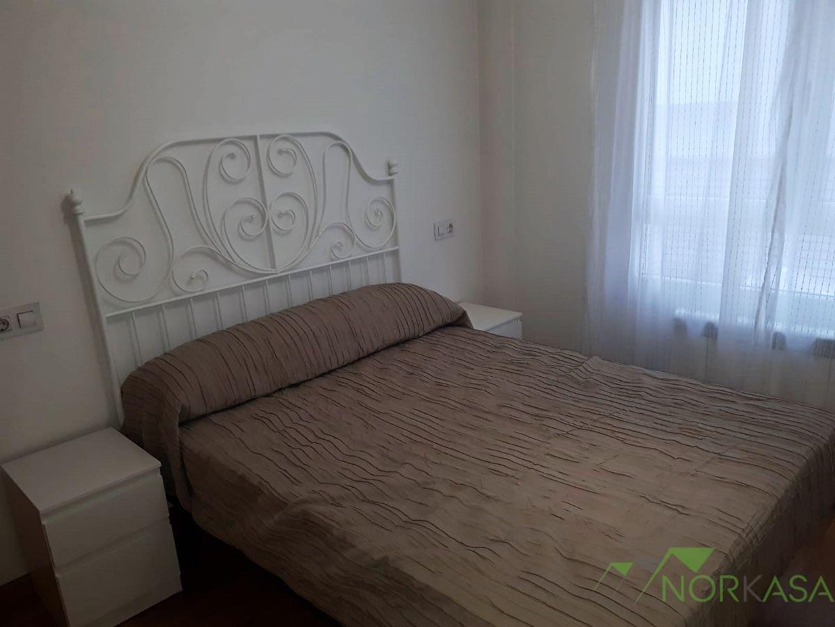 For sale of flat in Oviedo