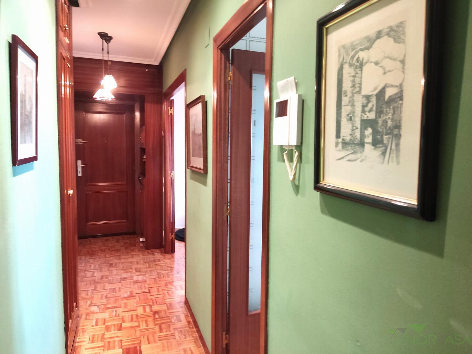 For rent of apartment in Oviedo