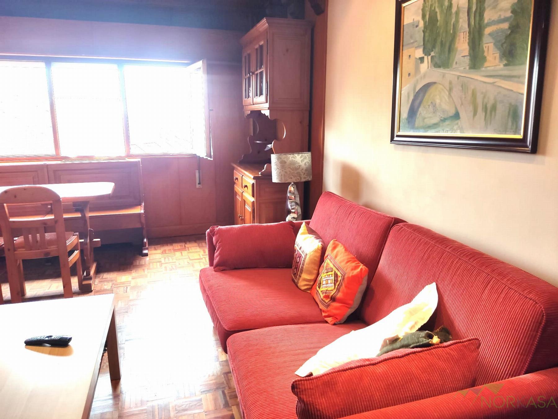For rent of apartment in Oviedo