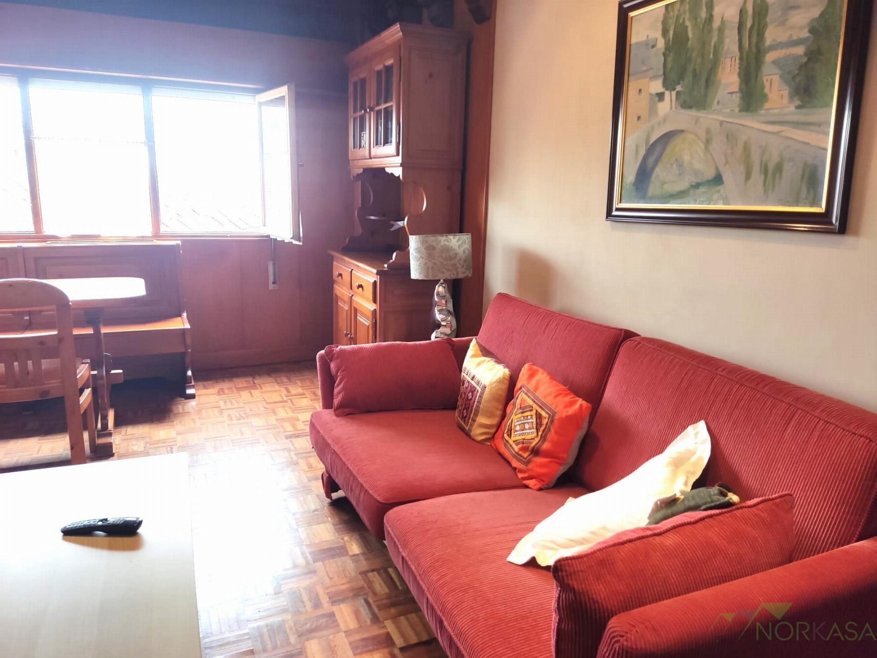 For rent of apartment in Oviedo
