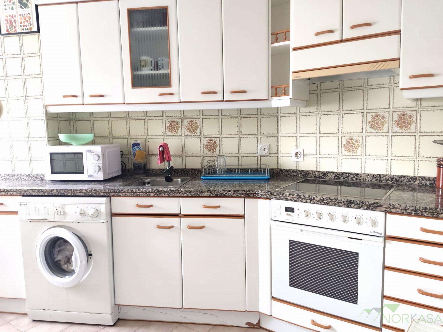 For rent of apartment in Oviedo