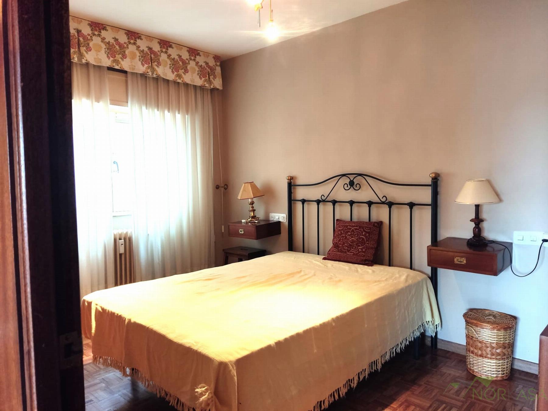 For rent of apartment in Oviedo