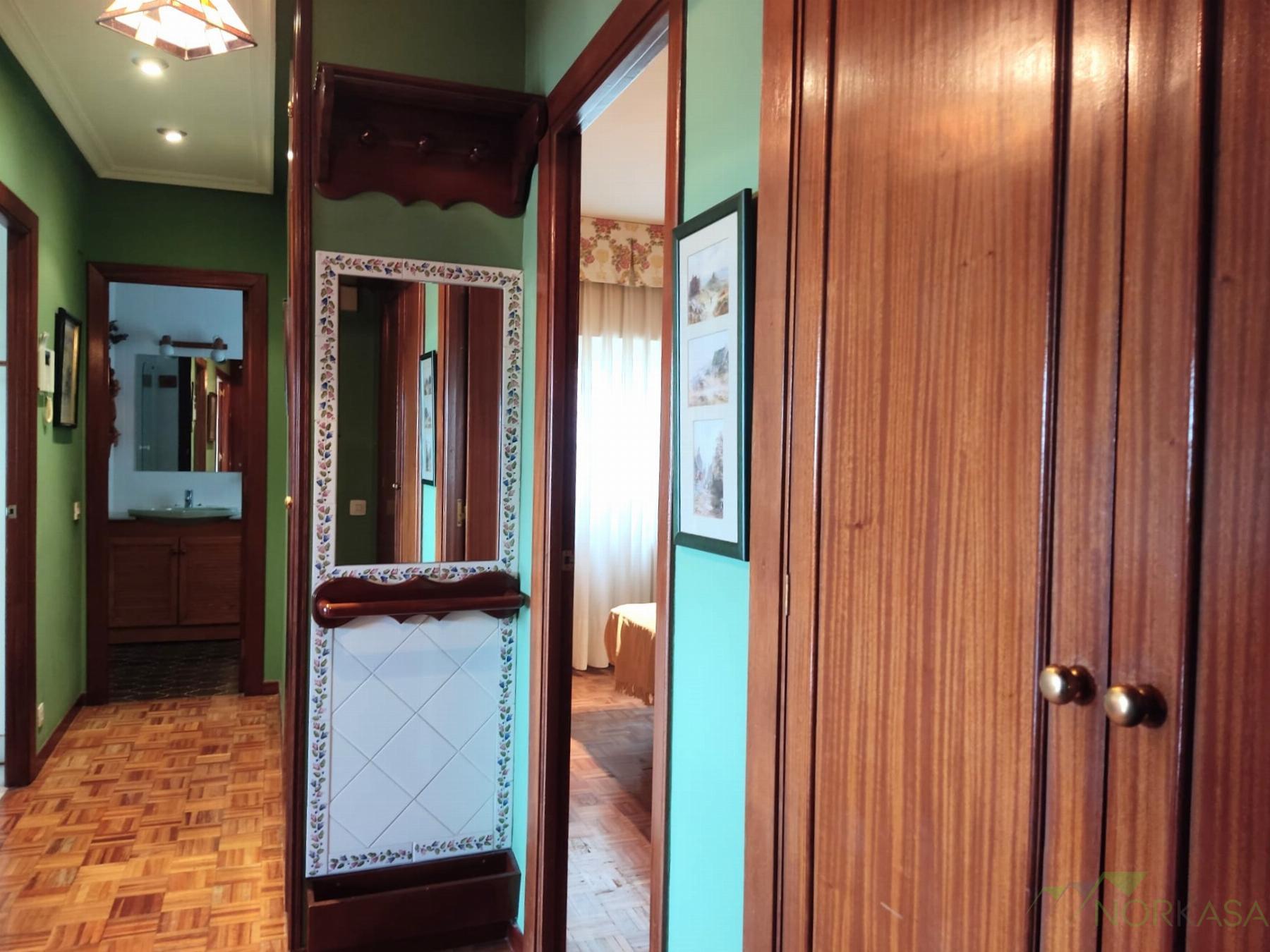 For rent of apartment in Oviedo