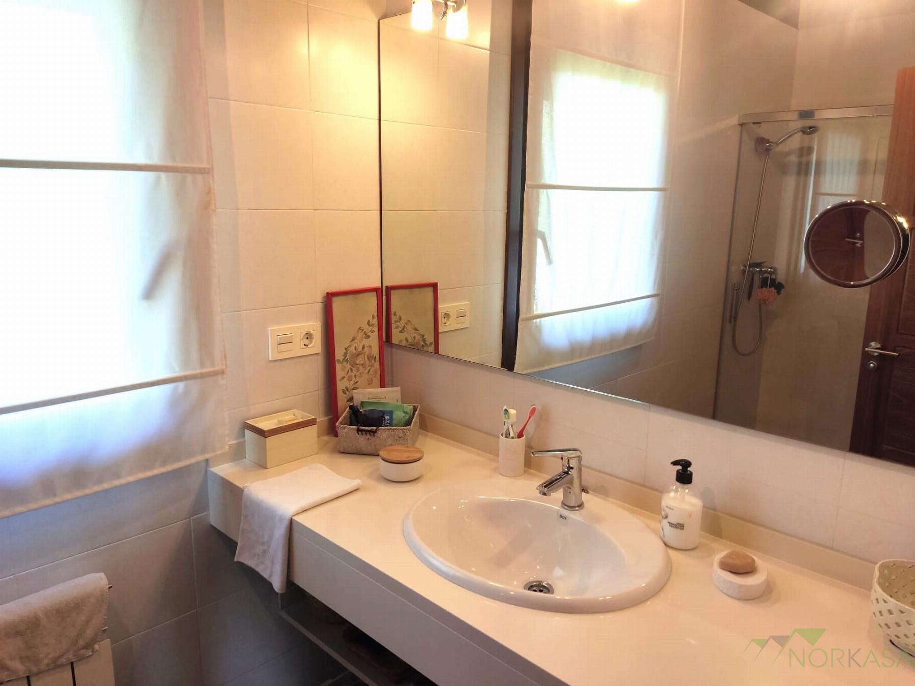 Venta de chalet en Cabranes