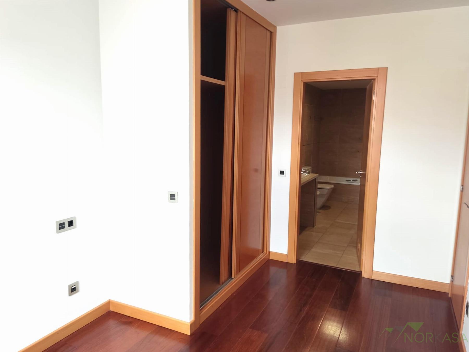 Venta de piso en Oviedo