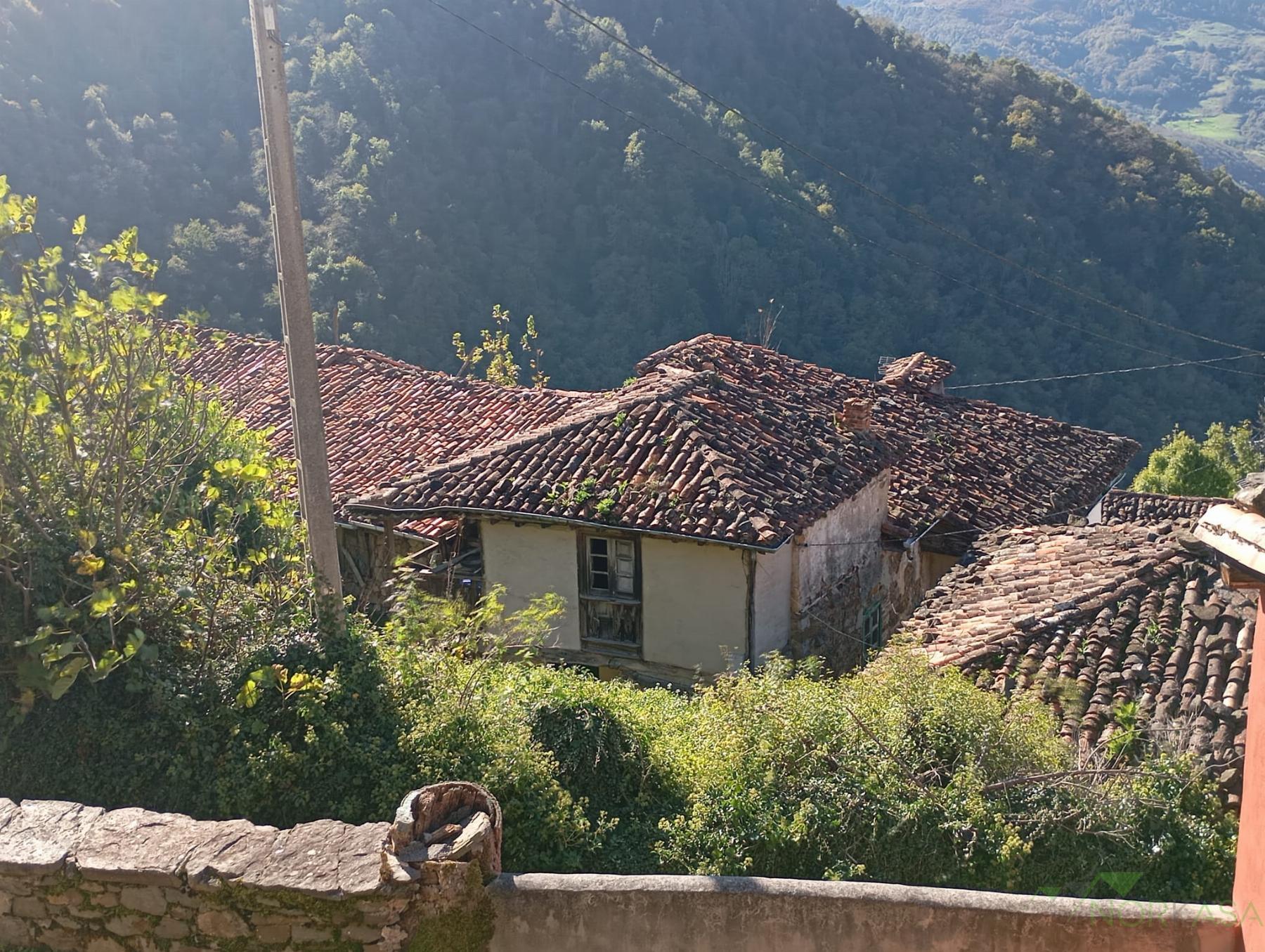 Venta de casa en Quirós