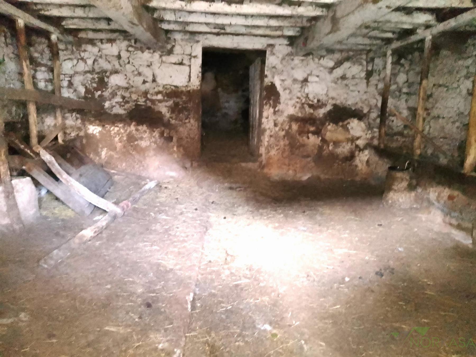 Venta de casa en Quirós