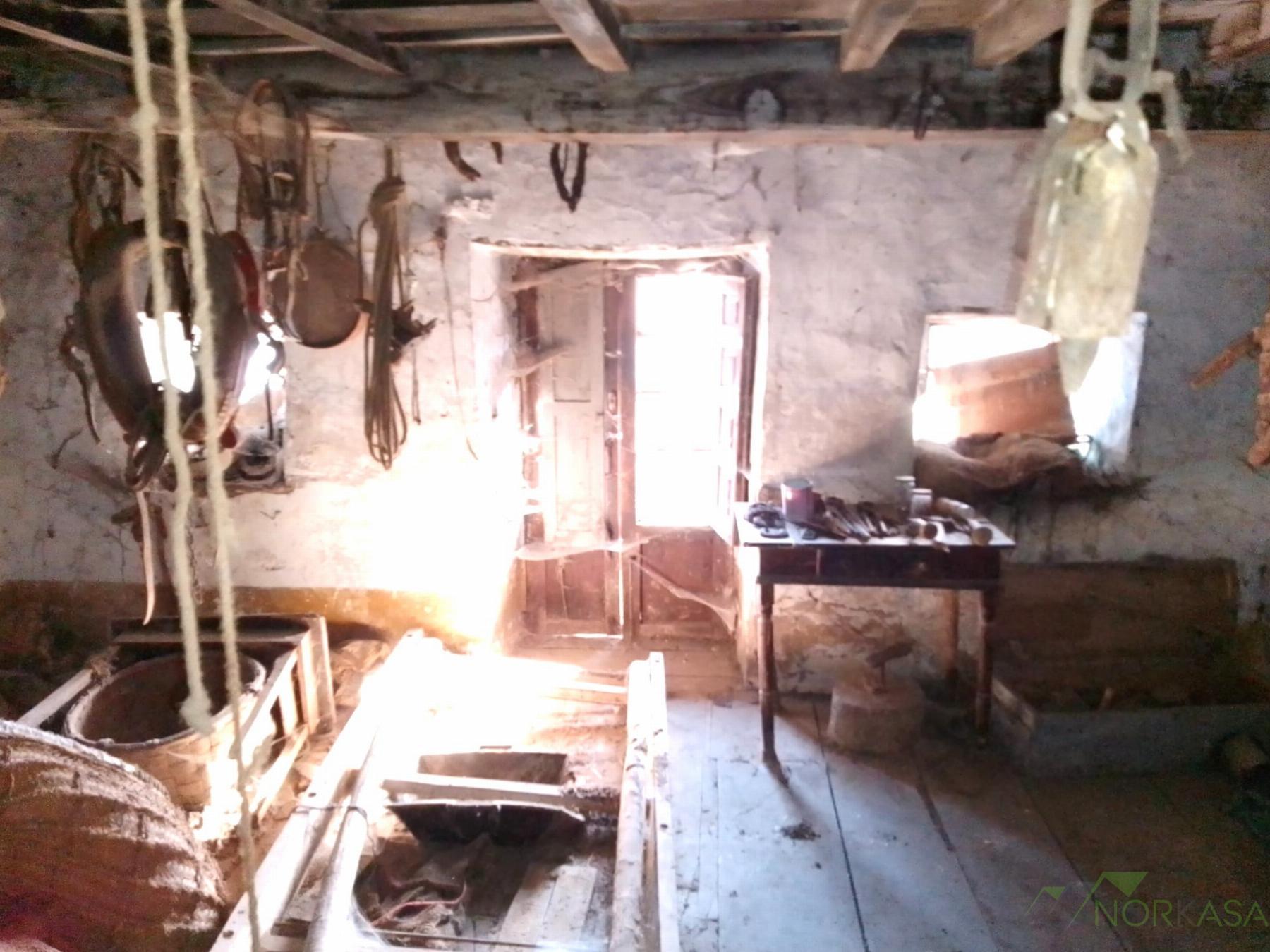 Venta de casa en Quirós