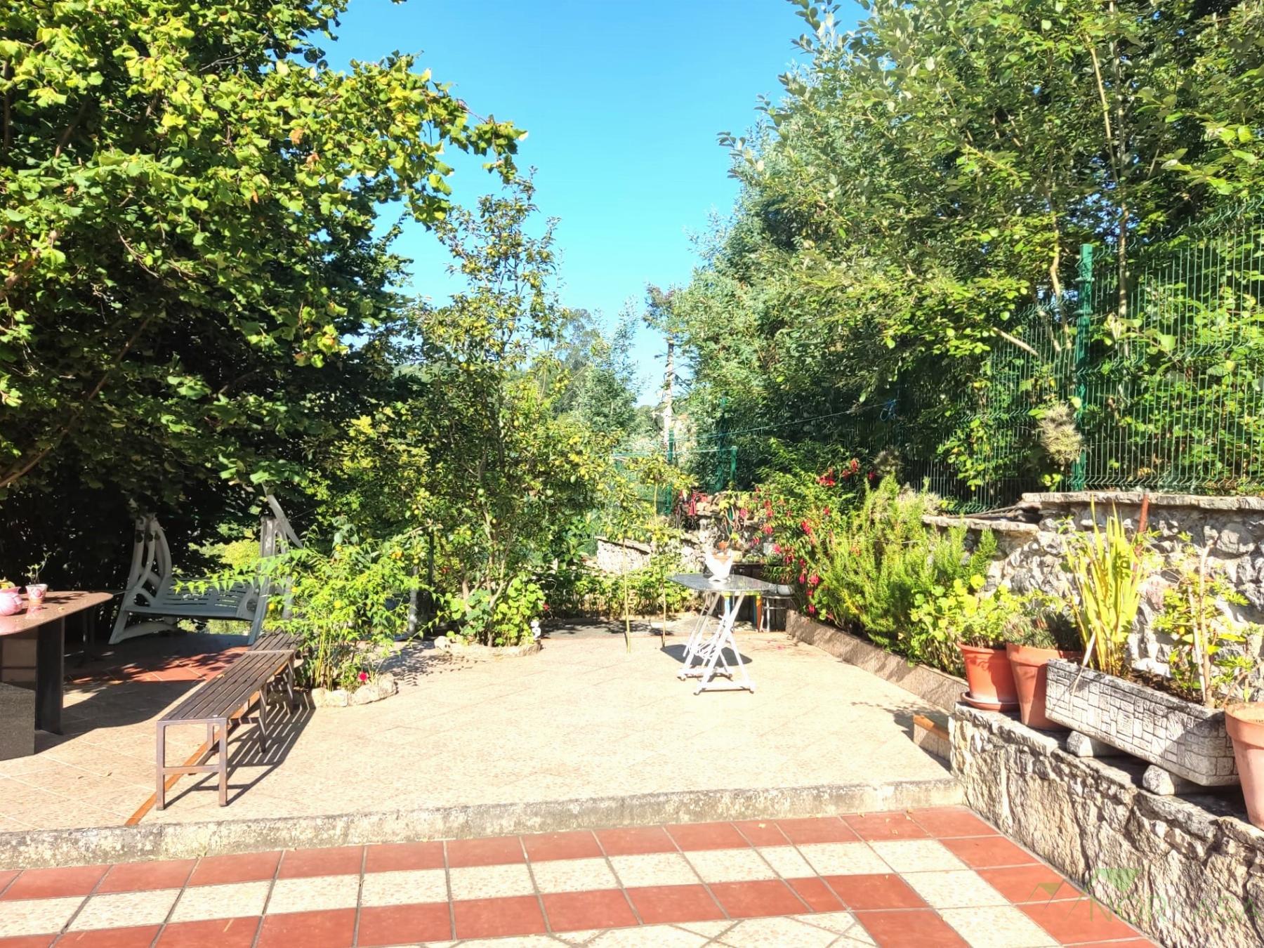 For sale of house in Oviedo