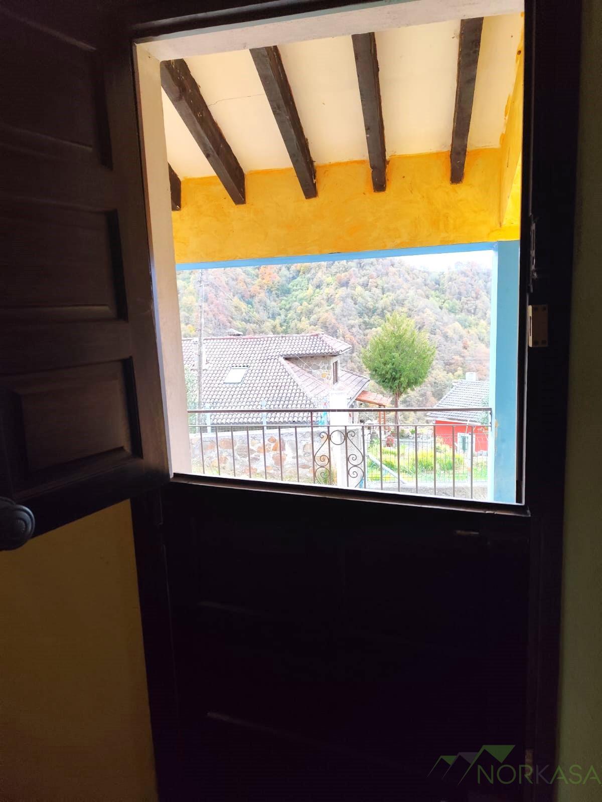 Venta de casa en Quirós