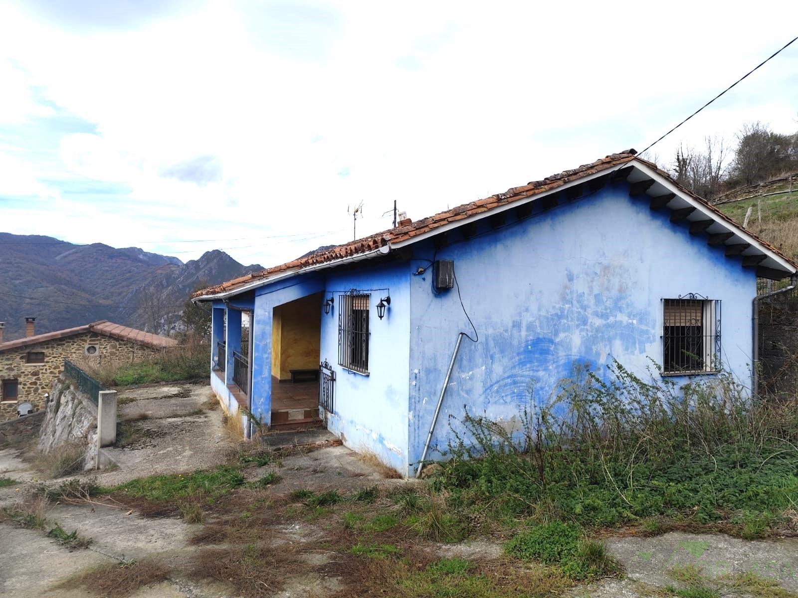 Venta de casa en Quirós