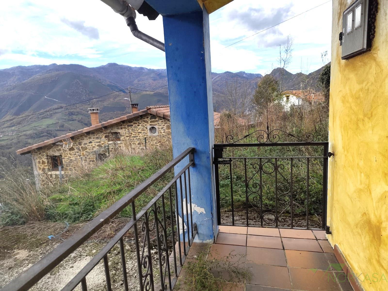 Venta de casa en Quirós