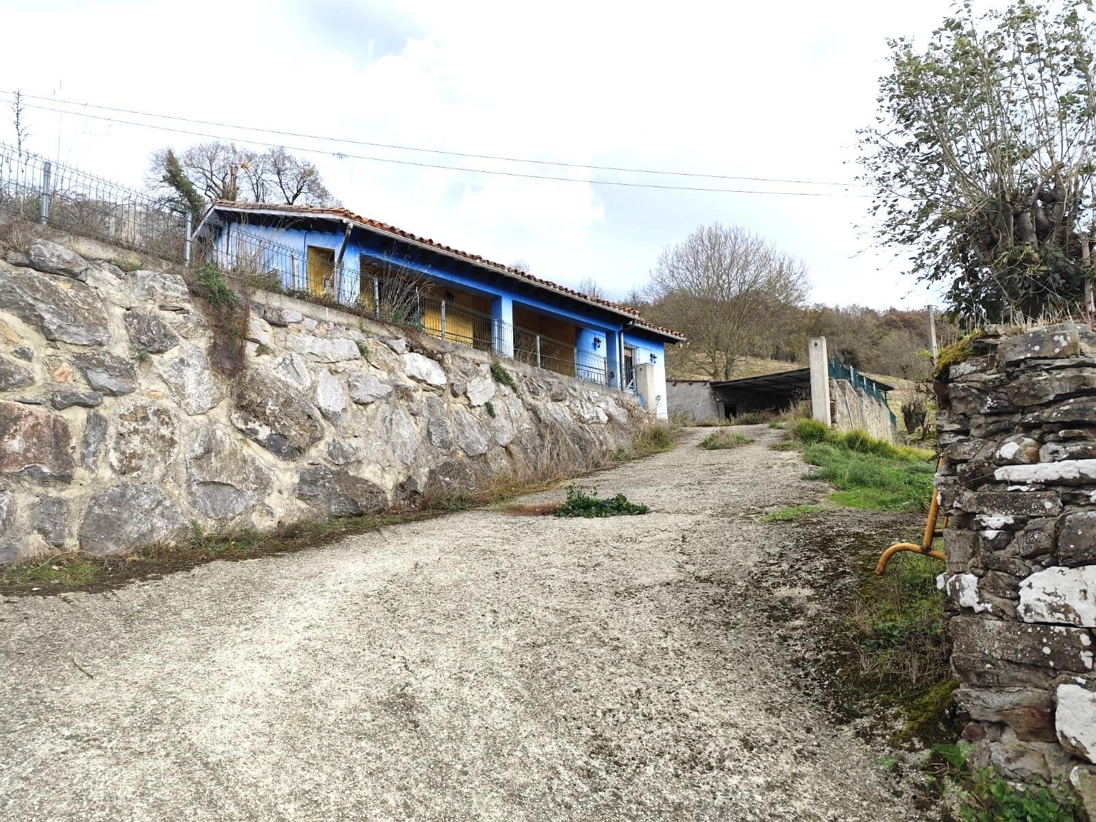 Venta de casa en Quirós