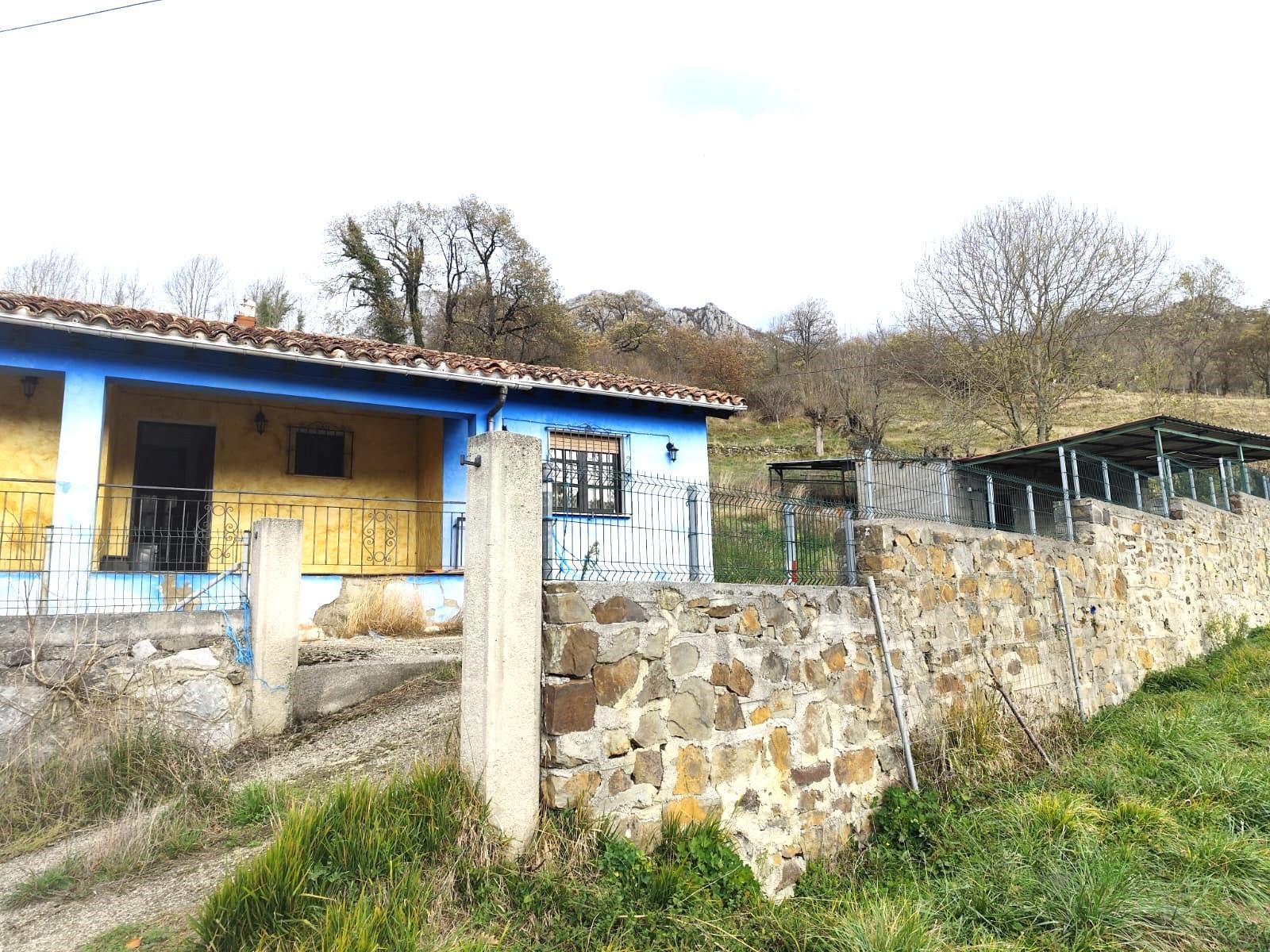 Venta de casa en Quirós