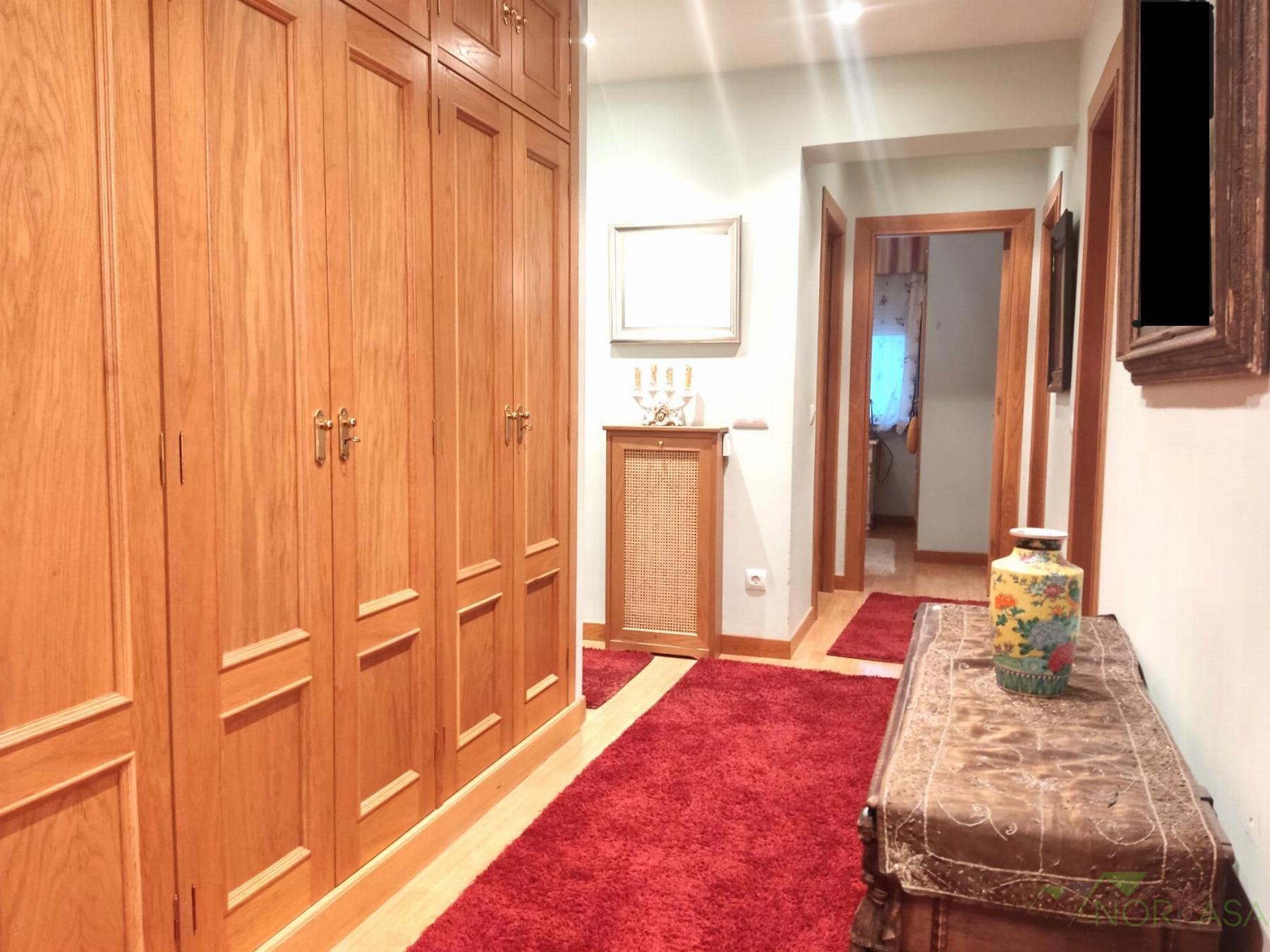 For sale of flat in Oviedo