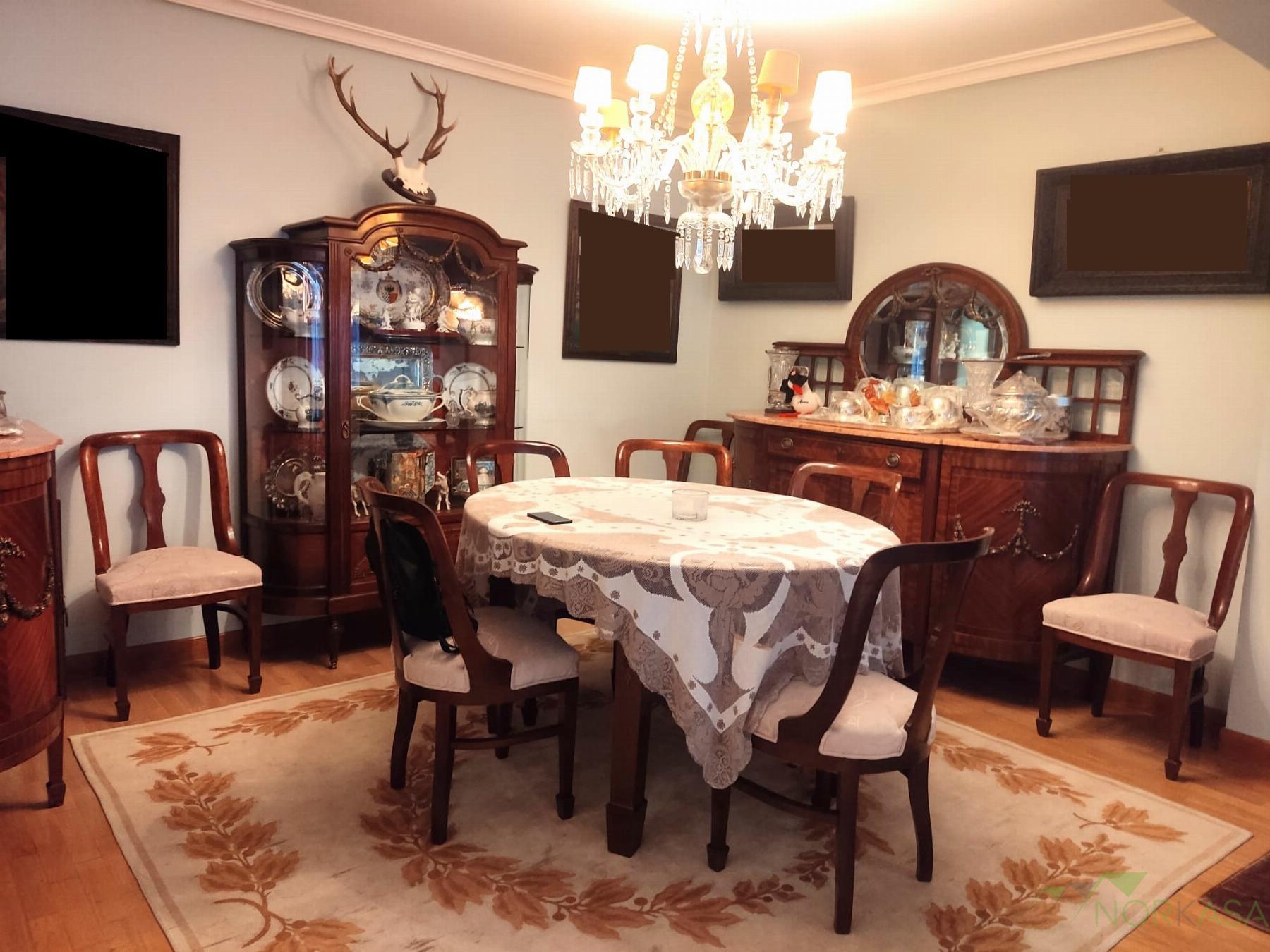 For sale of flat in Oviedo