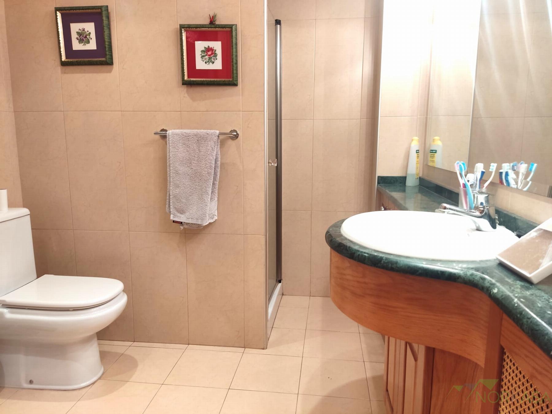 For sale of flat in Oviedo