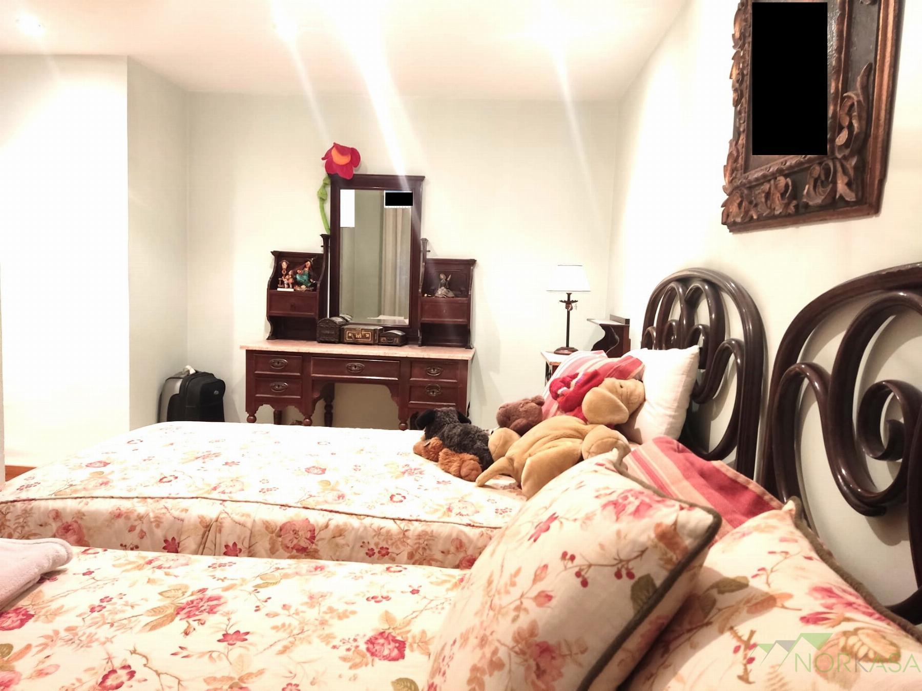 For sale of flat in Oviedo