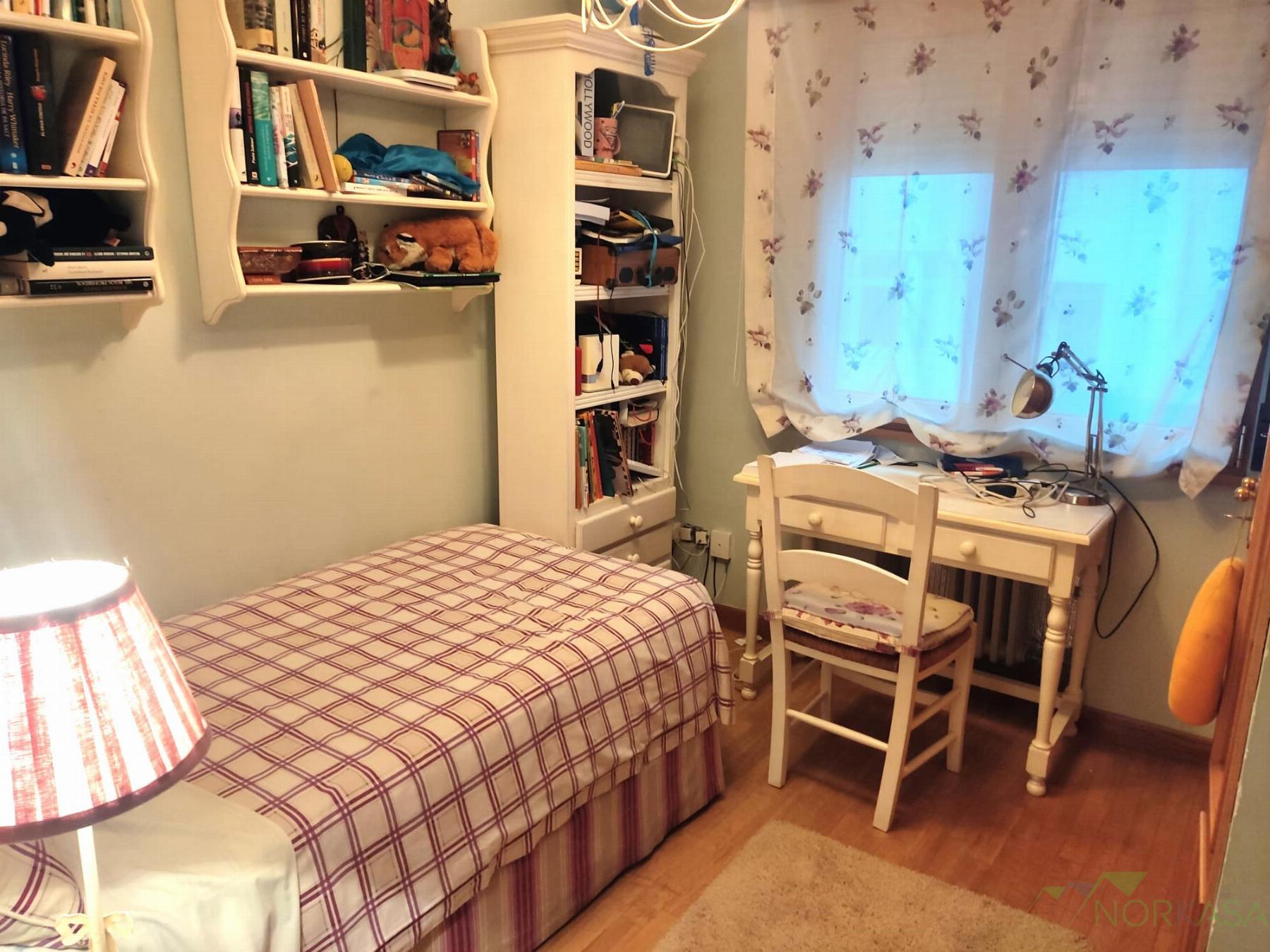 For sale of flat in Oviedo
