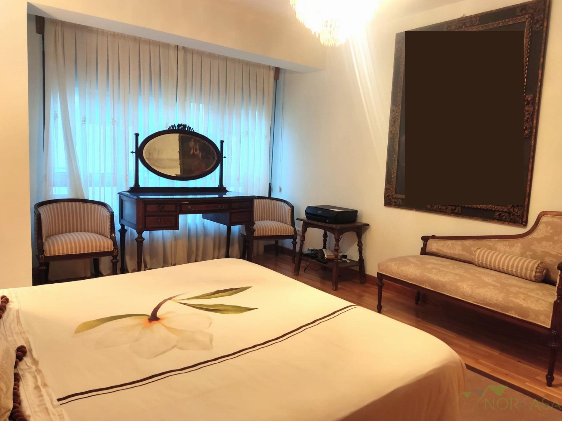For sale of flat in Oviedo