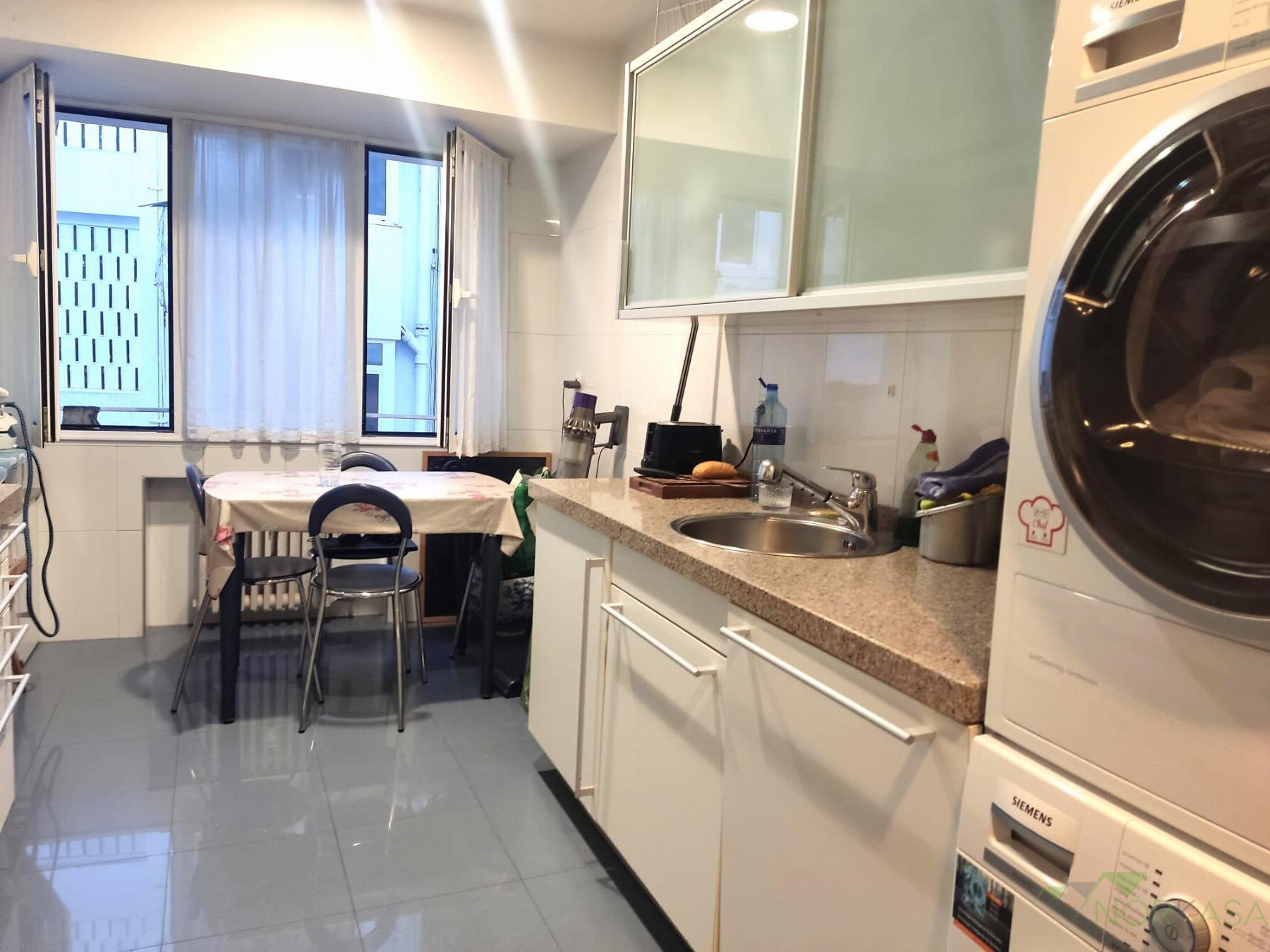 For sale of flat in Oviedo
