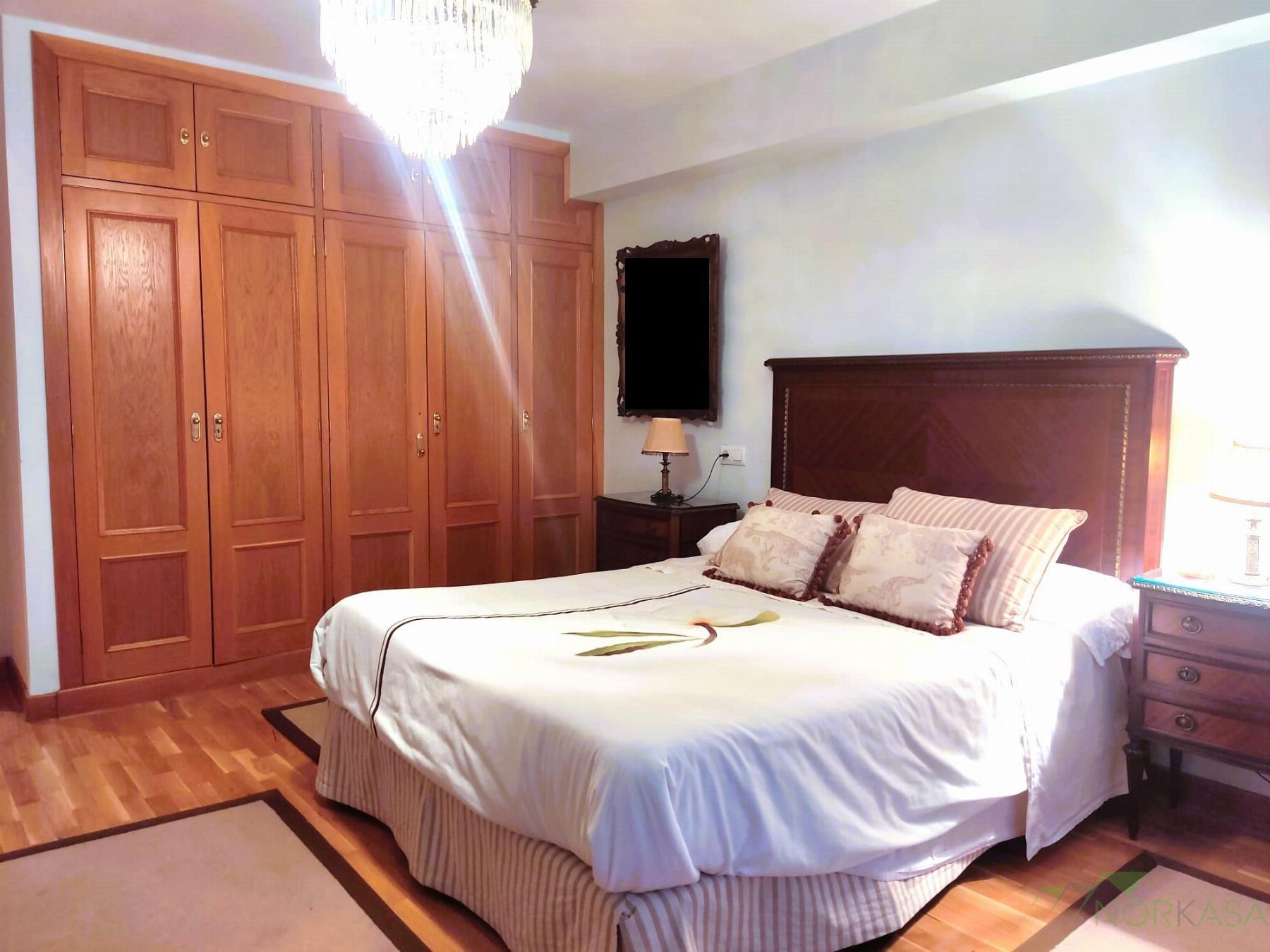 For sale of flat in Oviedo