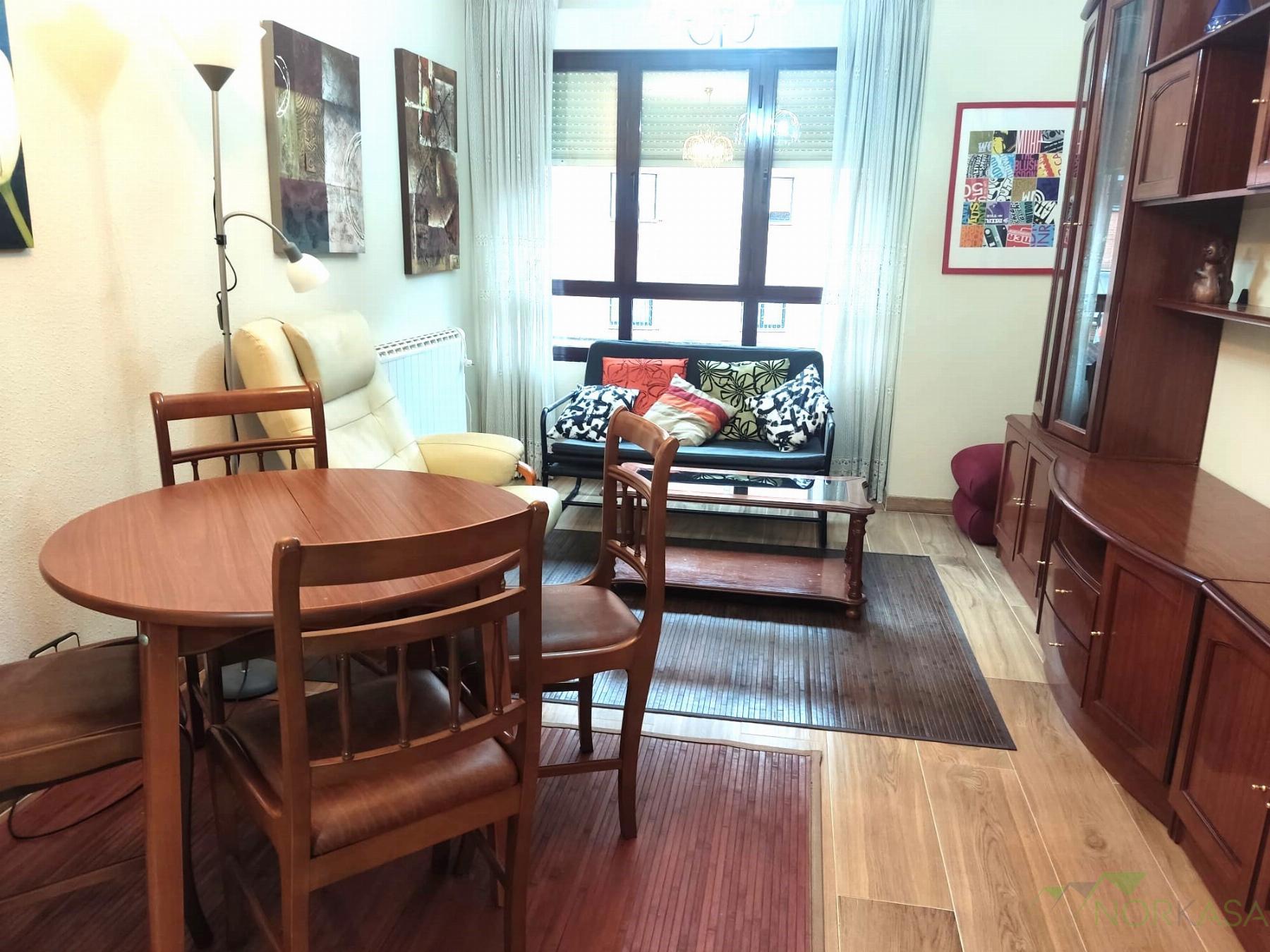 For rent of apartment in Oviedo
