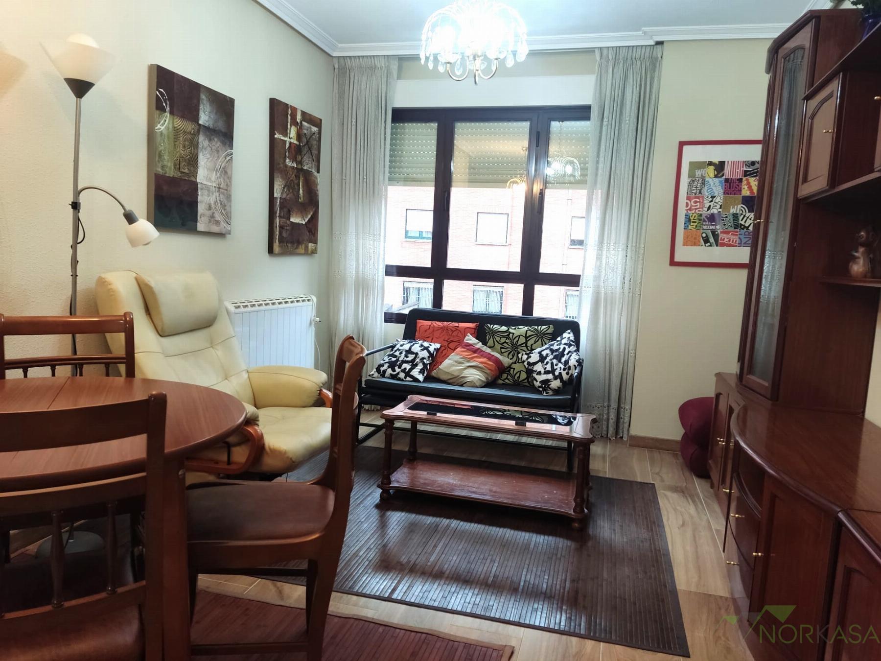 For rent of apartment in Oviedo
