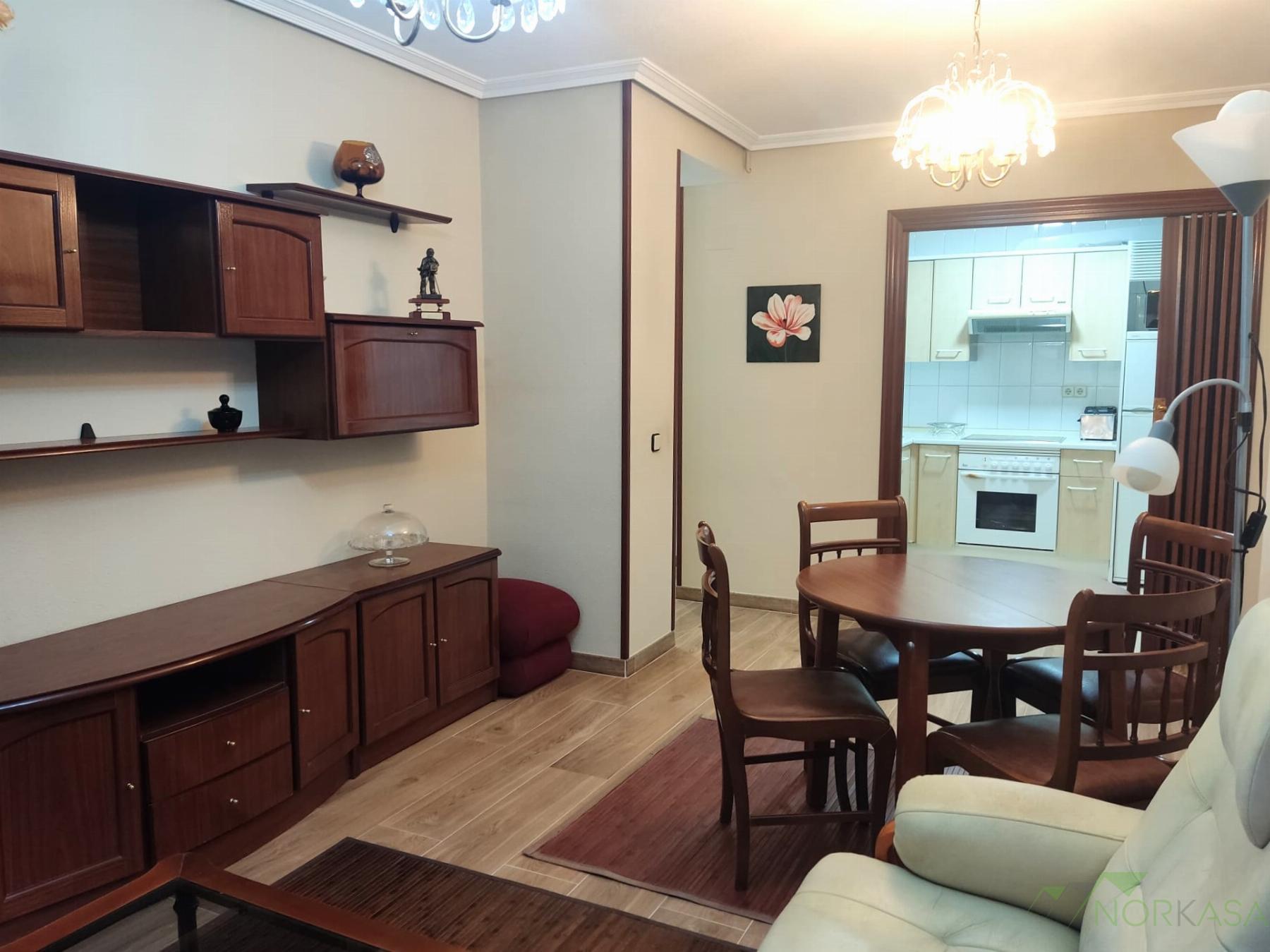 For rent of apartment in Oviedo