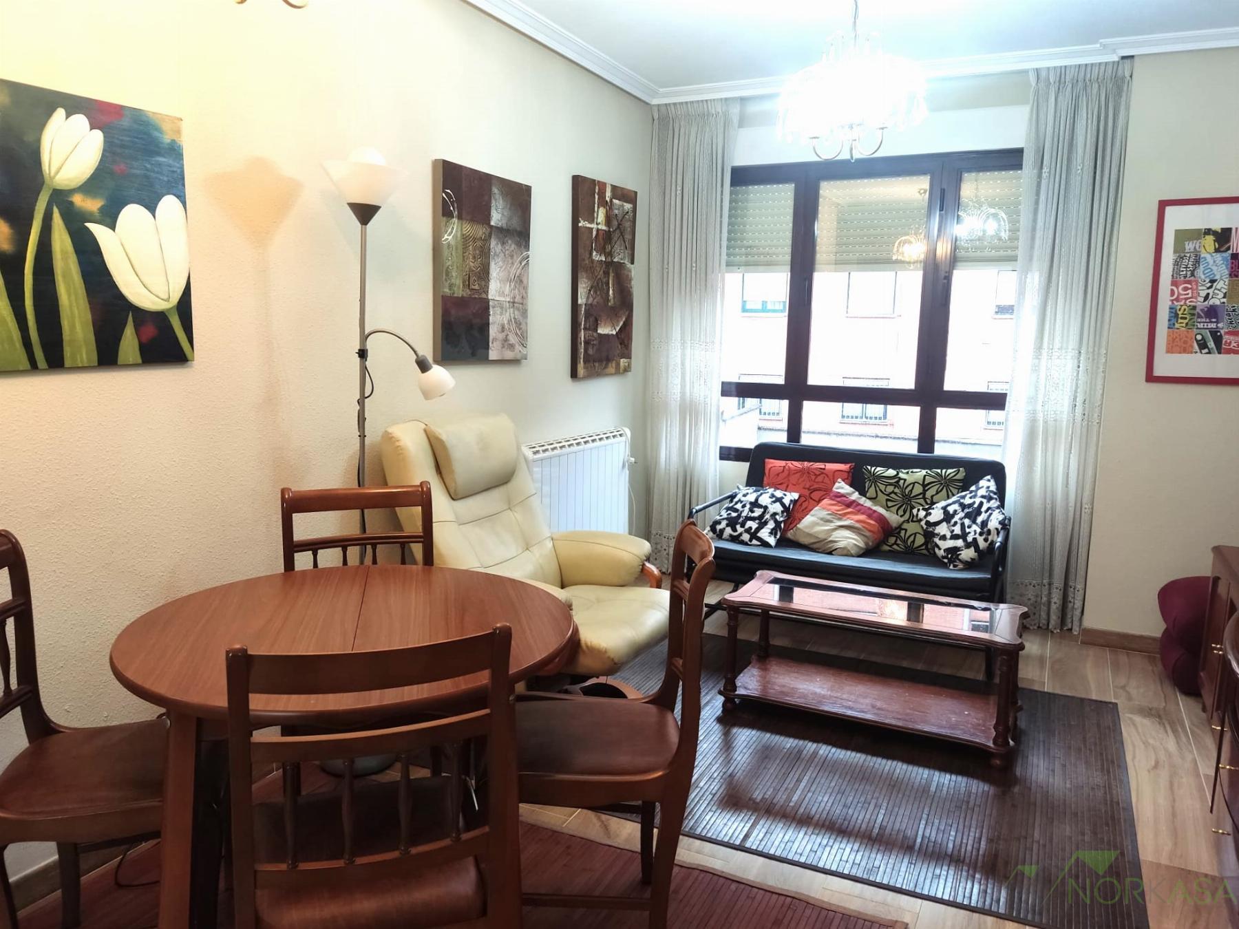For rent of apartment in Oviedo