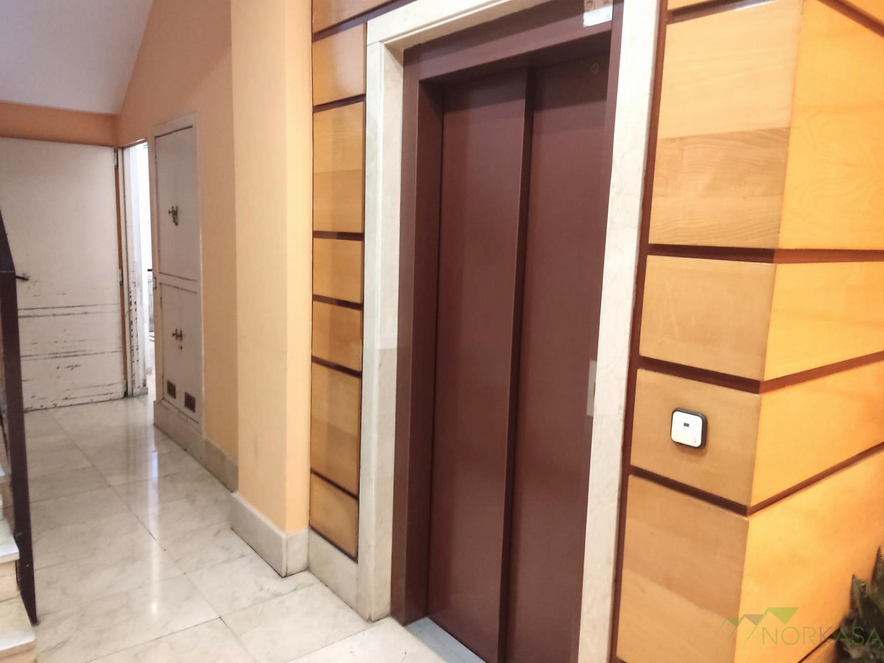 For rent of apartment in Oviedo