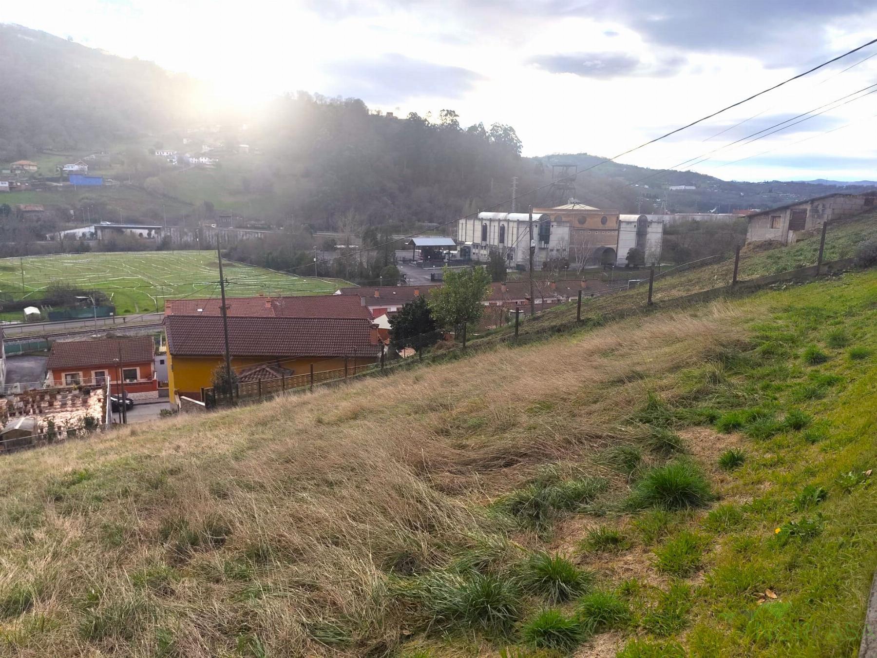 Venta de terreno en San Martín del Rey Aurelio