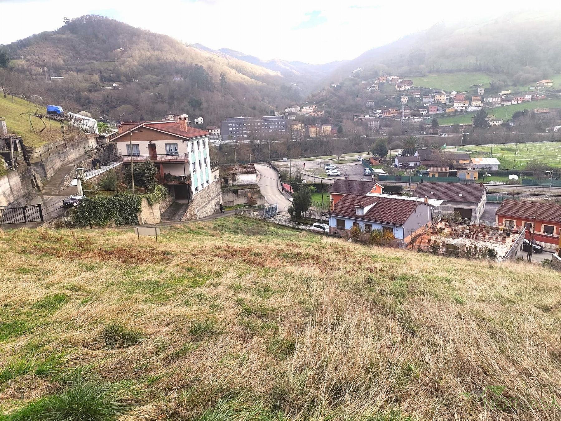 Venta de terreno en San Martín del Rey Aurelio