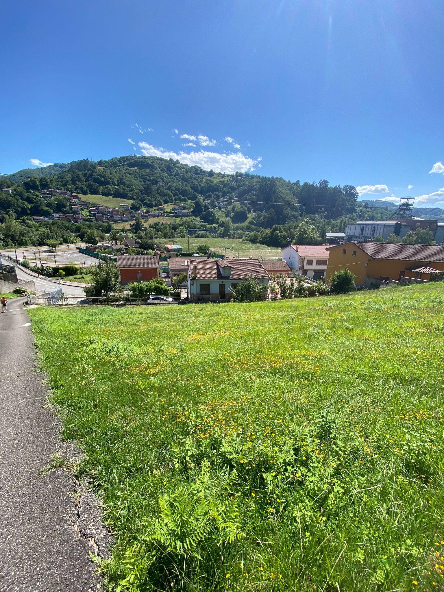 Venta de terreno en San Martín del Rey Aurelio