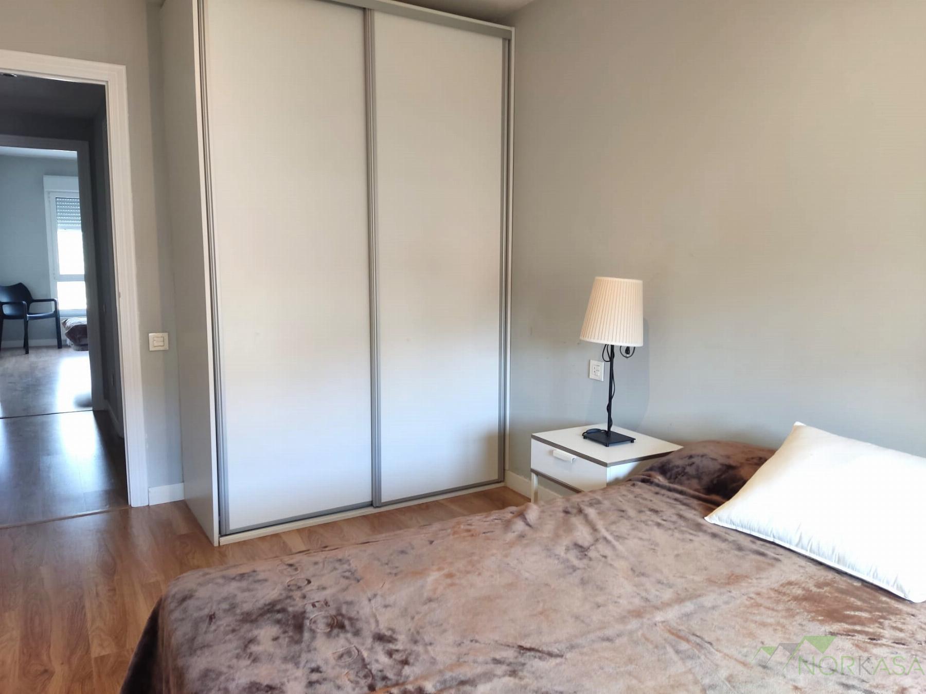 For rent of flat in Oviedo