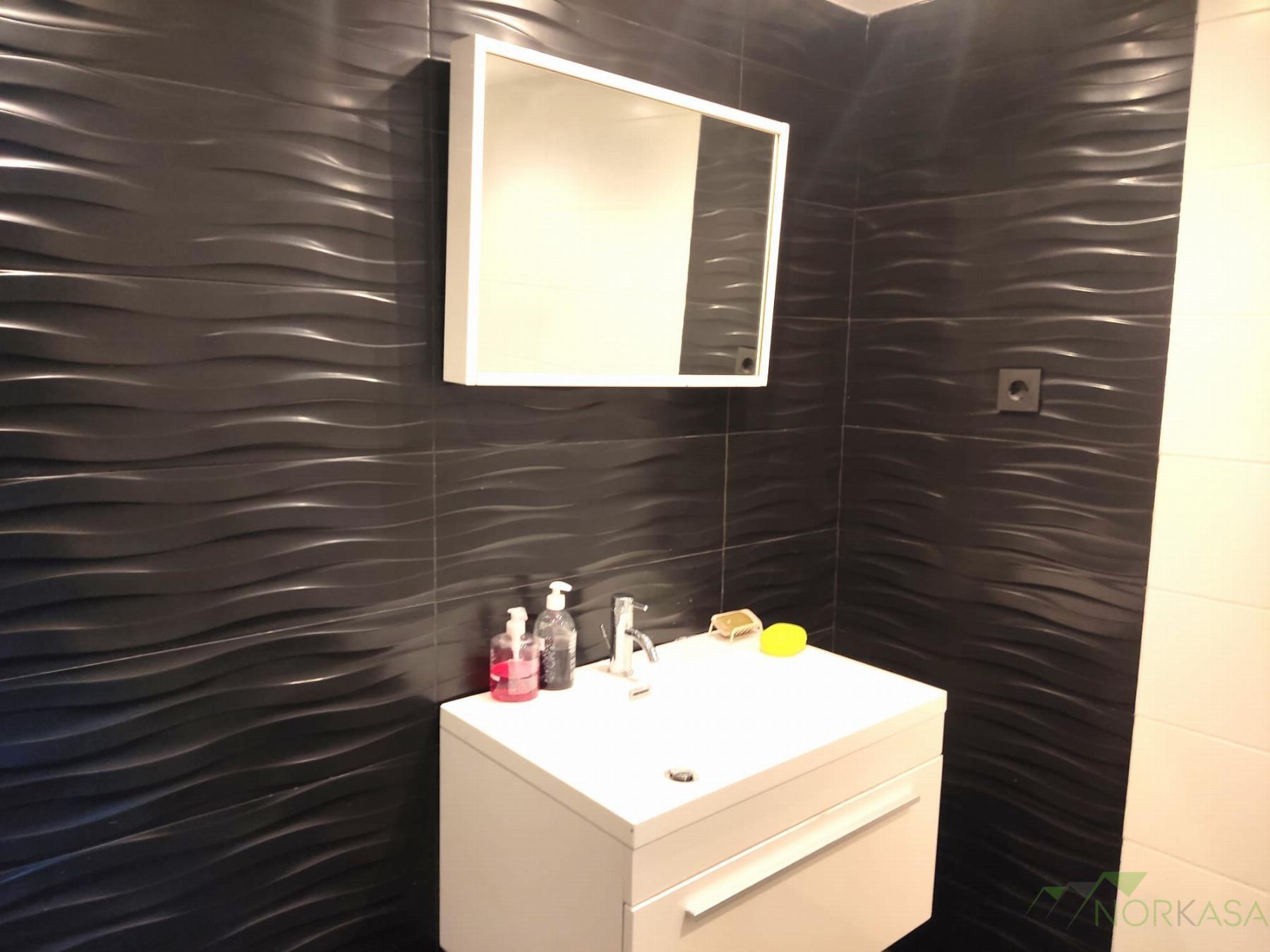 For rent of flat in Oviedo