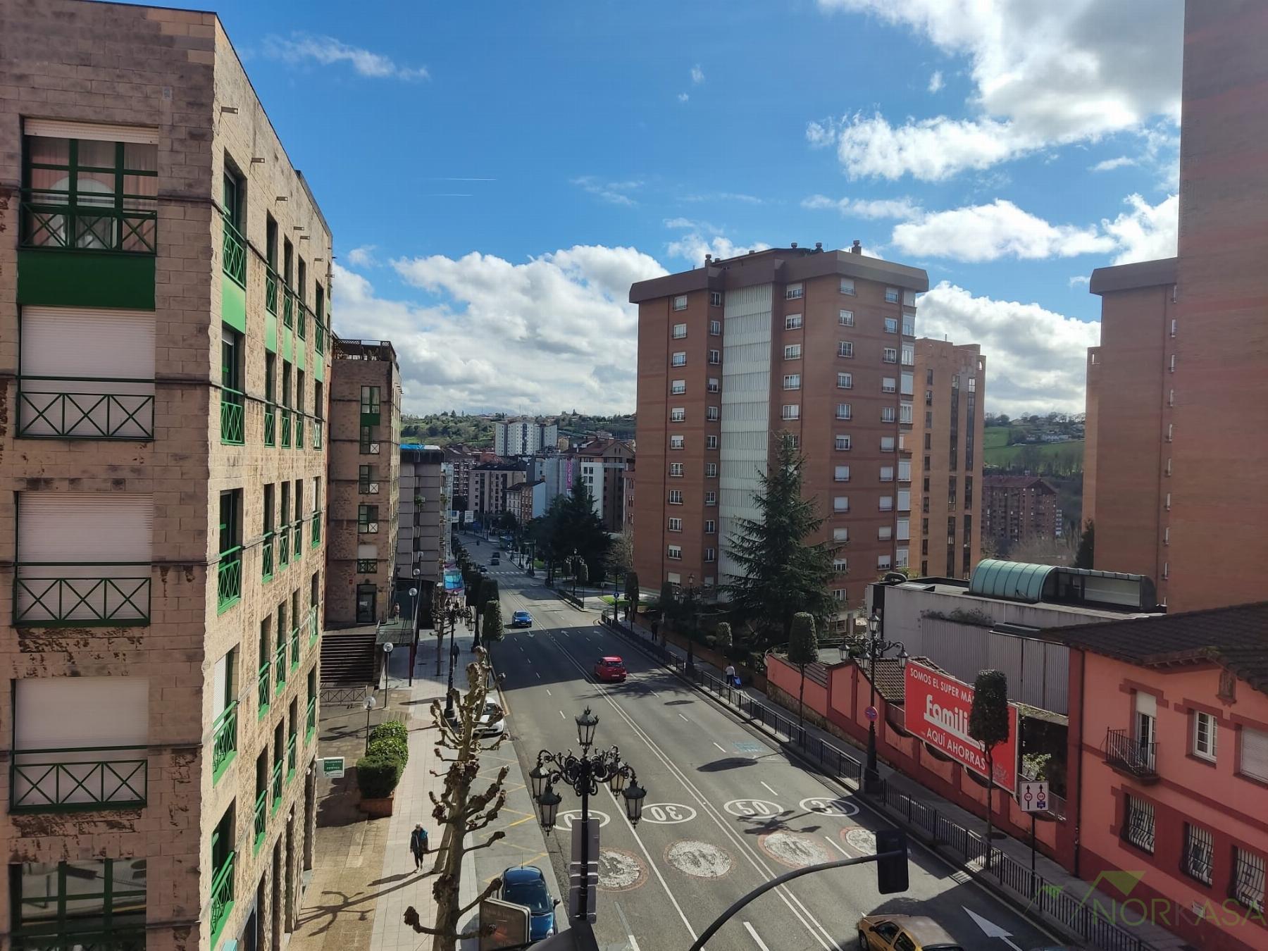 Venta de piso en Oviedo