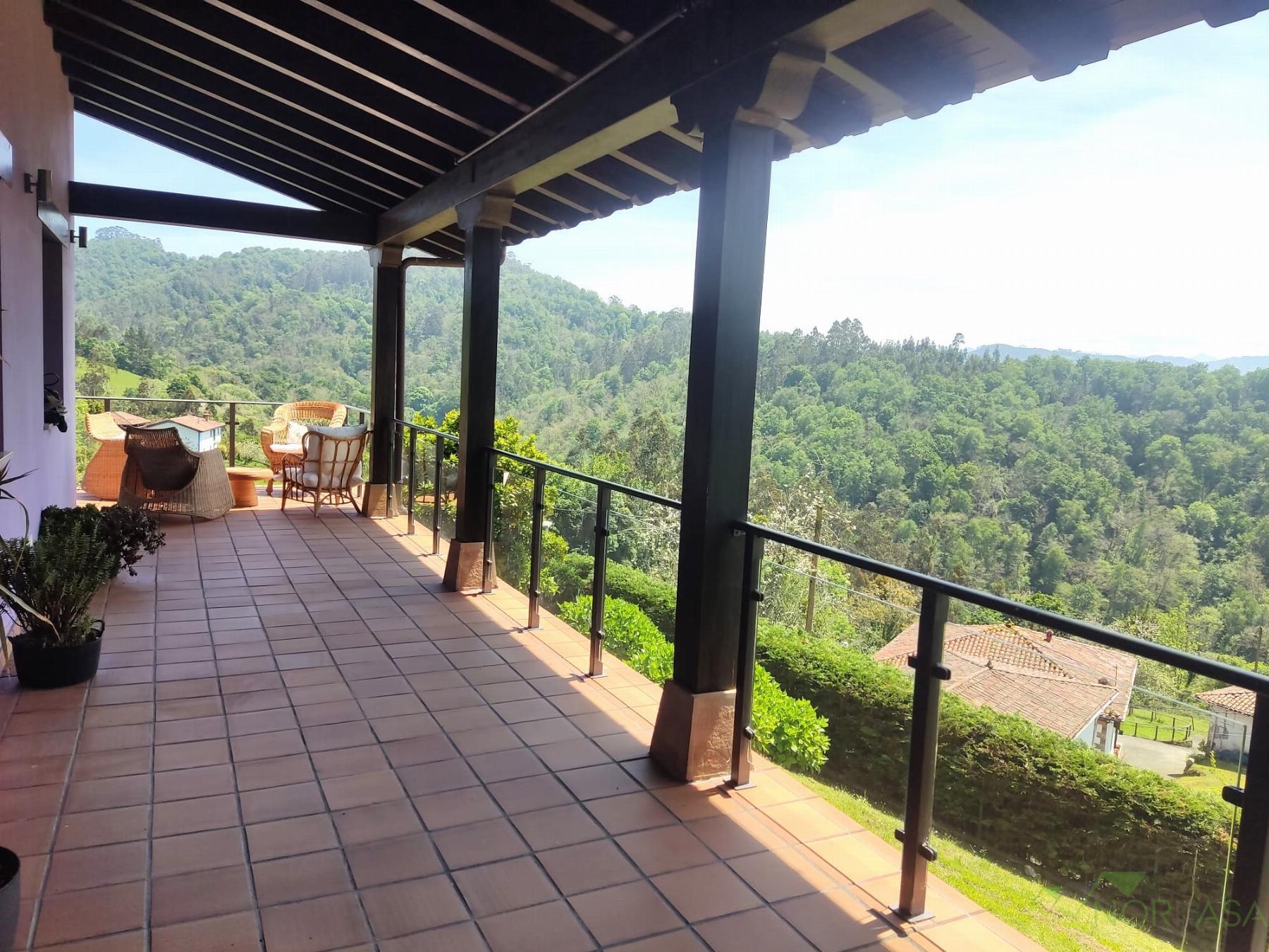 Venta de chalet en Cabranes