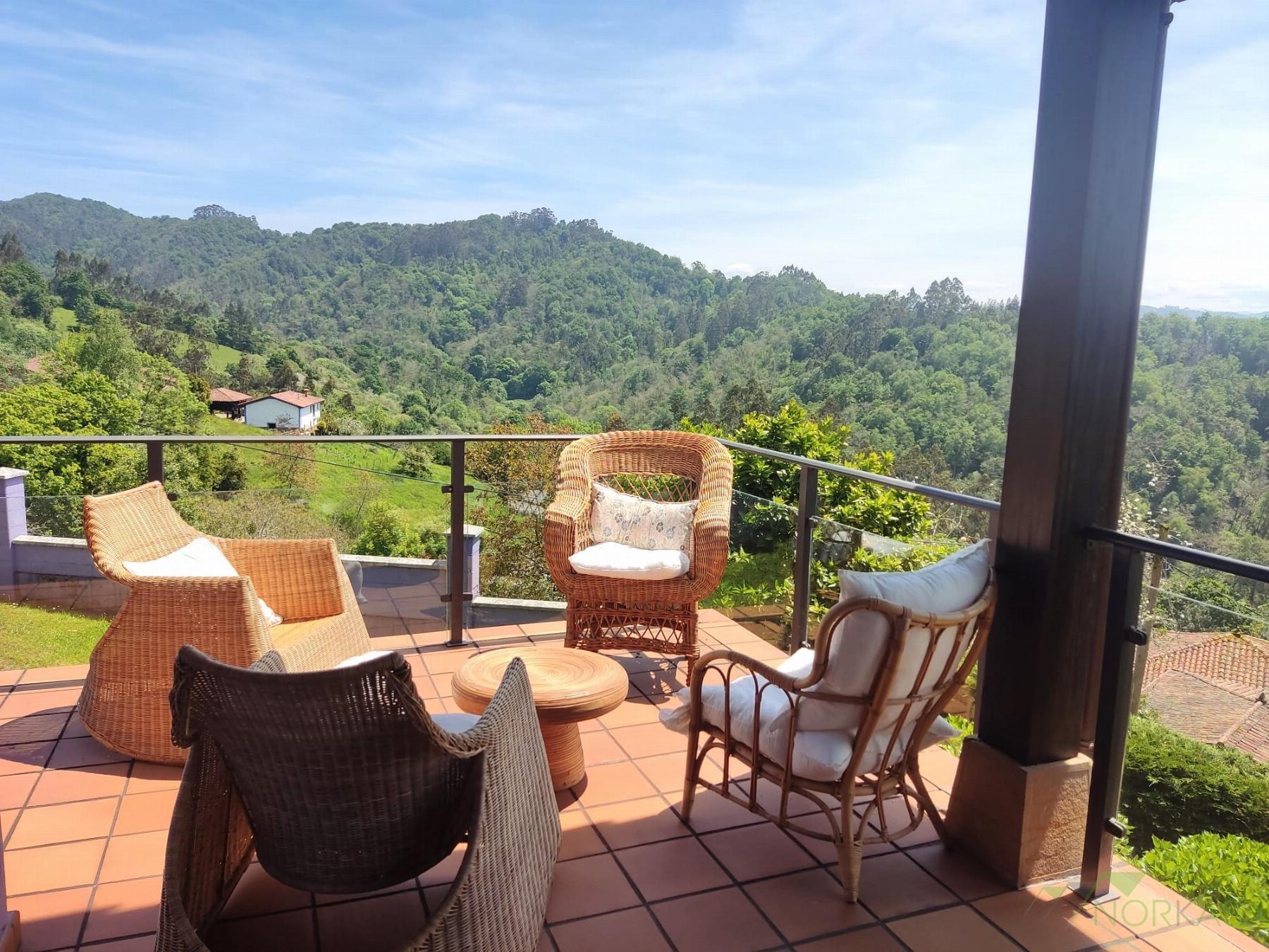 Venta de chalet en Cabranes