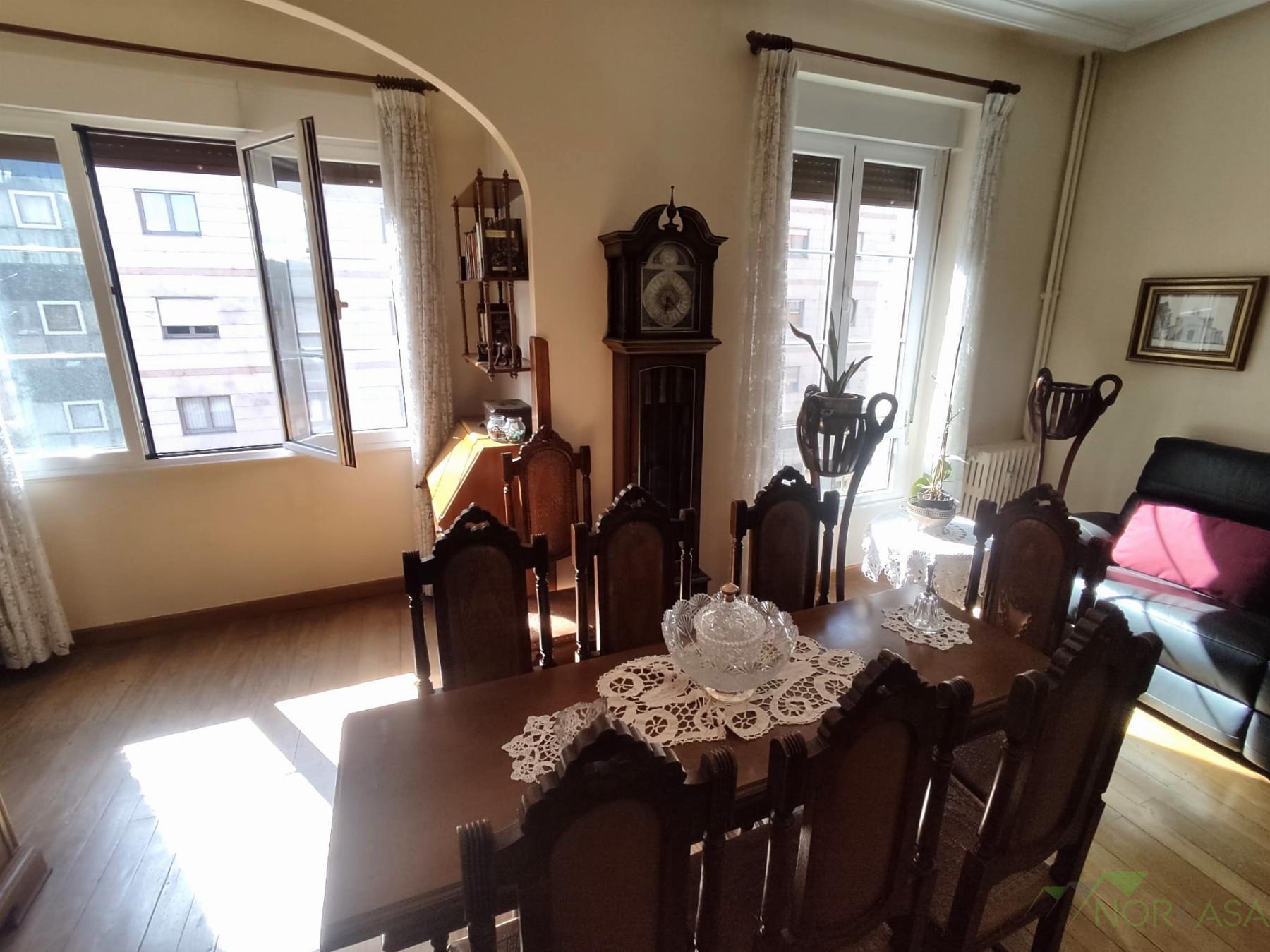 Venta de piso en Oviedo