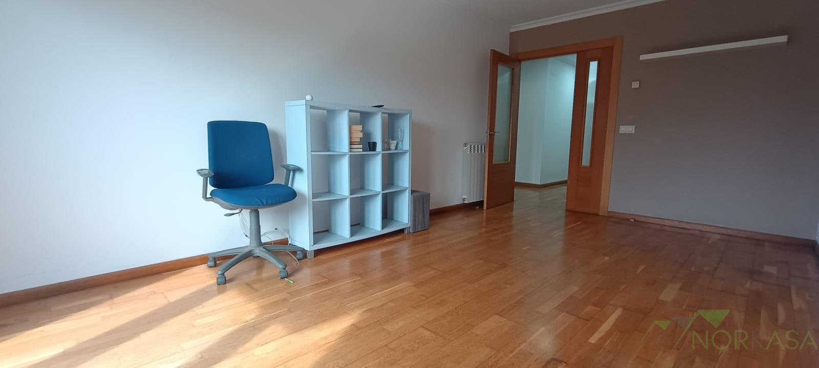 Venta de piso en Llanera