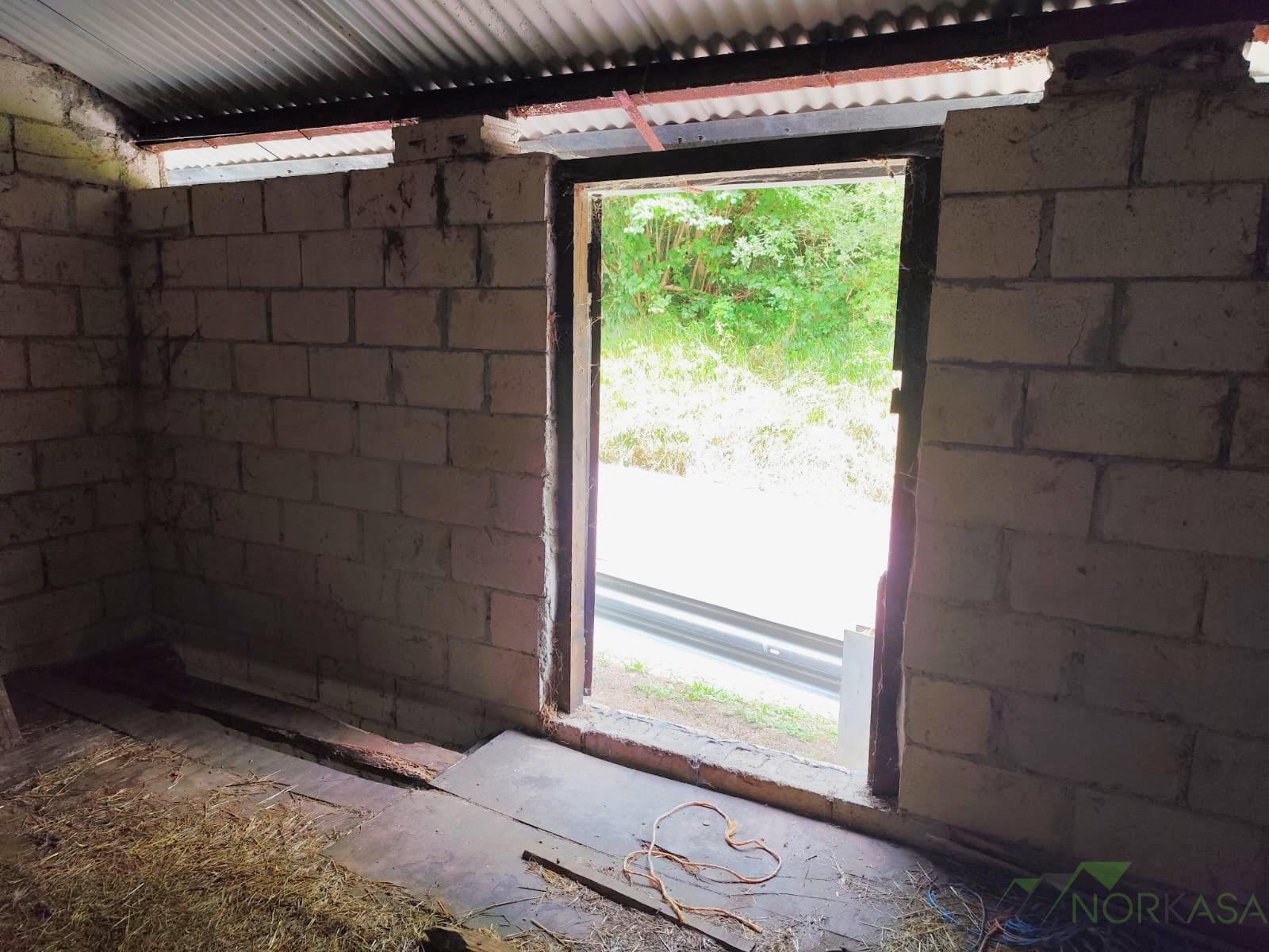 Venta de nave en Quirós