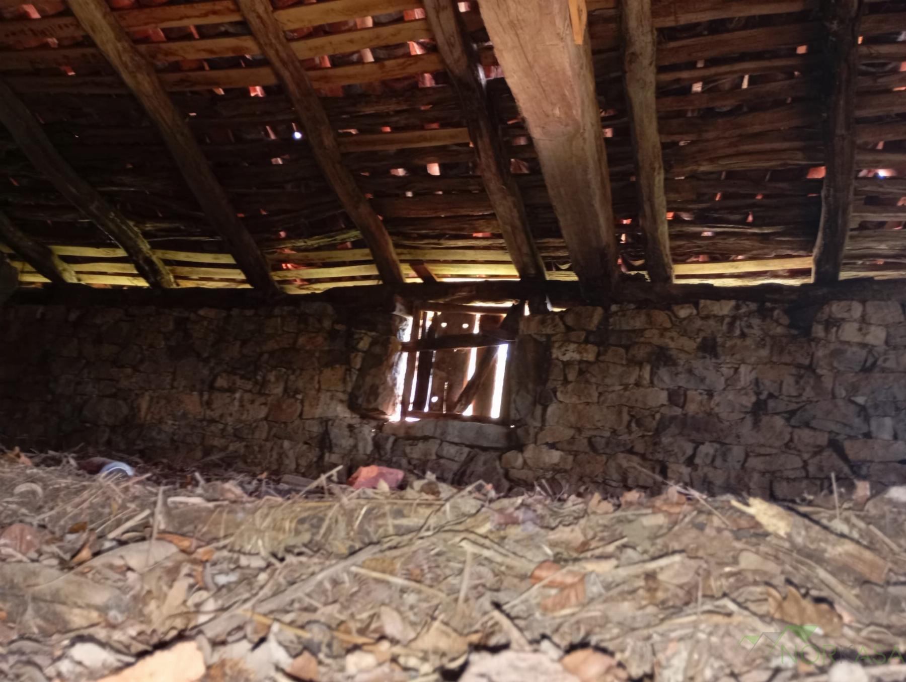 Venta de casa en Quirós