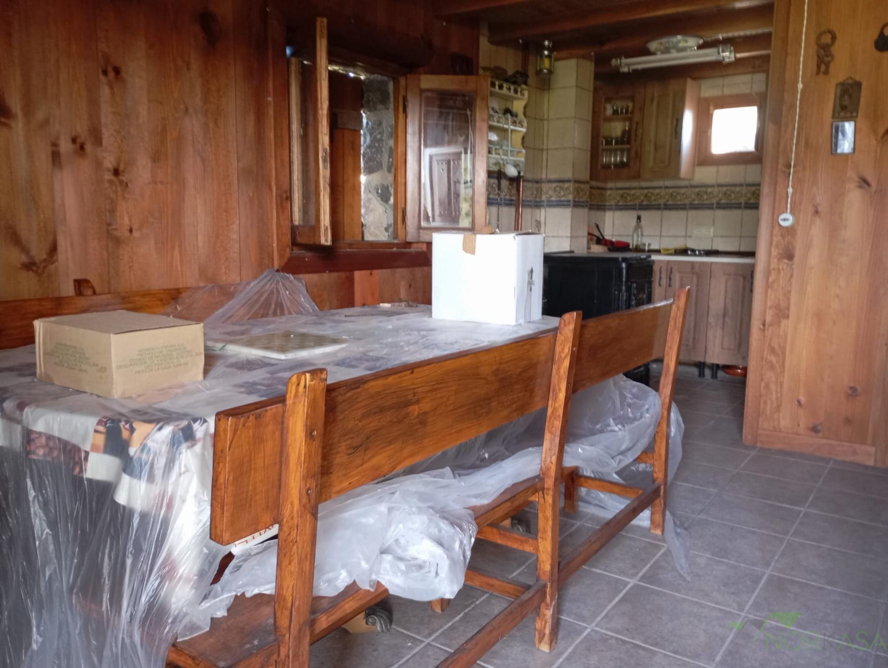 Venta de casa en Quirós