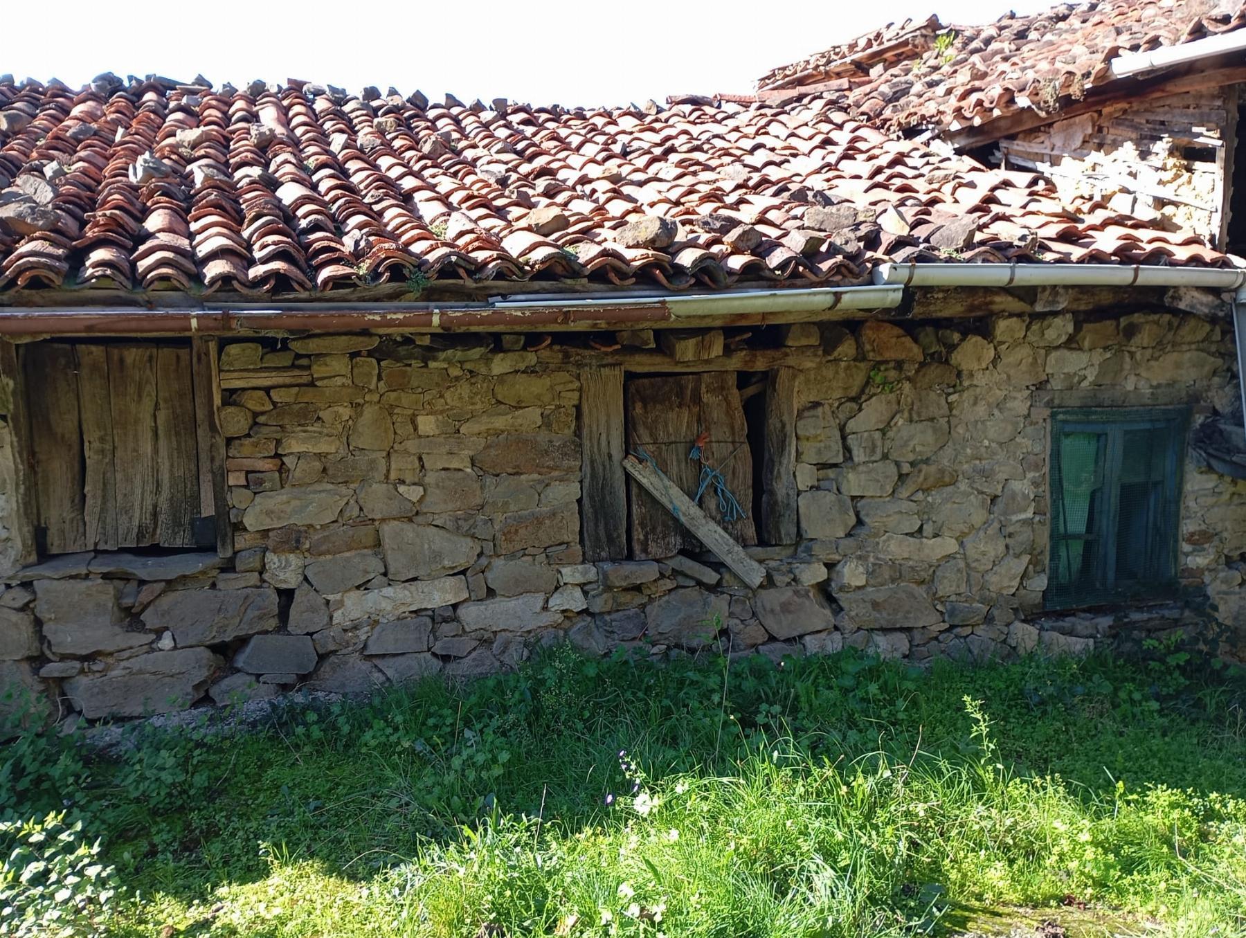 Venta de casa en Quirós